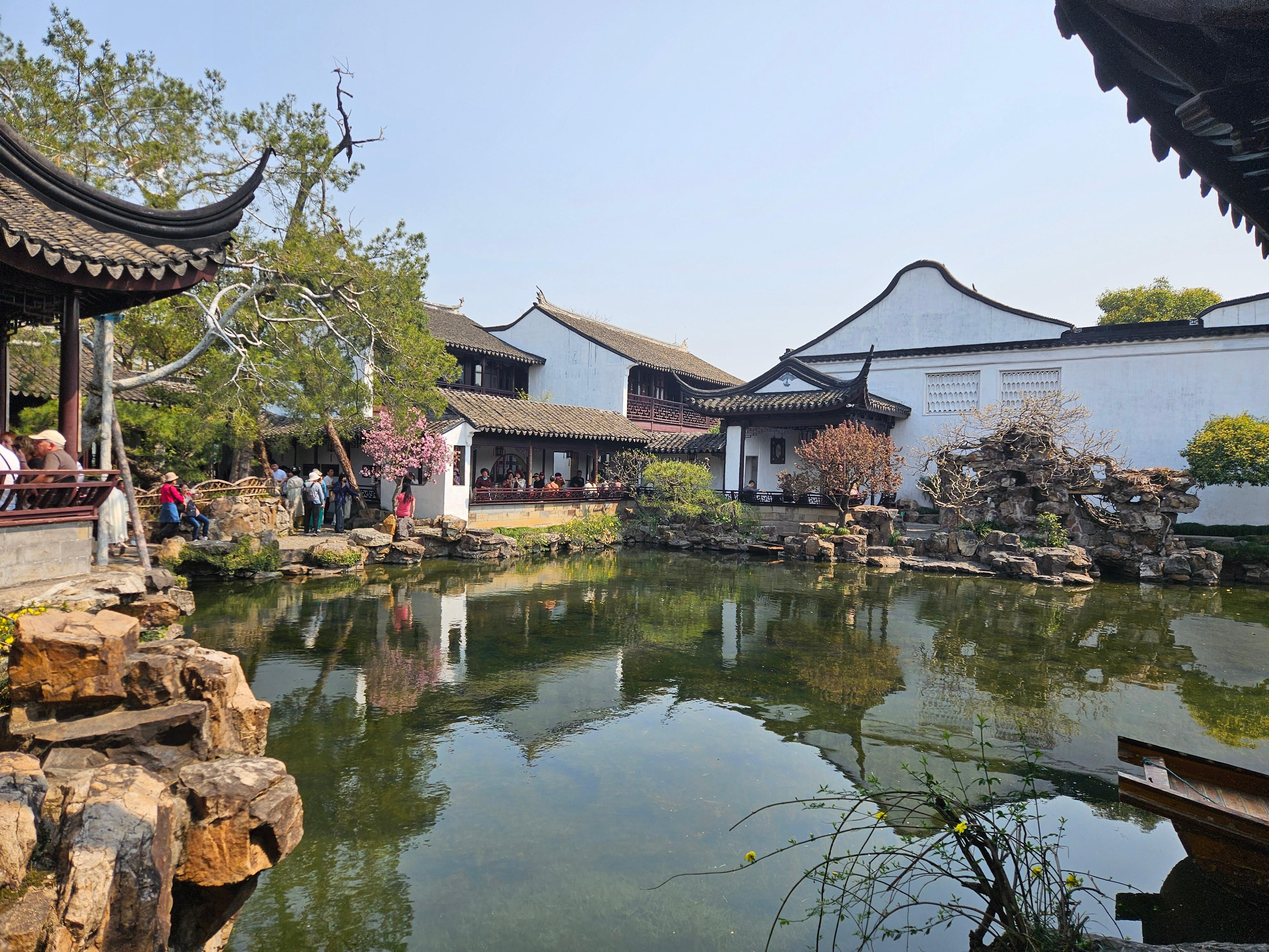 Su Zhou and Zhou Zhuang Water Village Day Tour 3