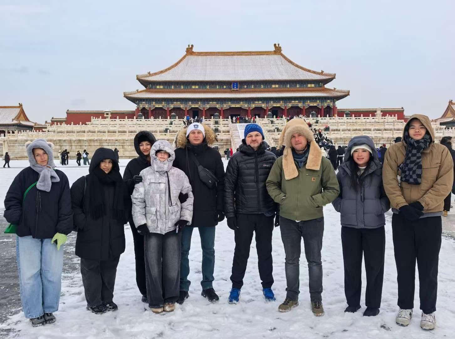 Beijing: Forbidden City & Silk Street or Antique Market 2