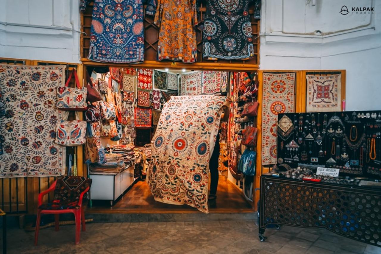 Samarkand: Konigil Paper Mill, Winery, and Embroidery Tour 3