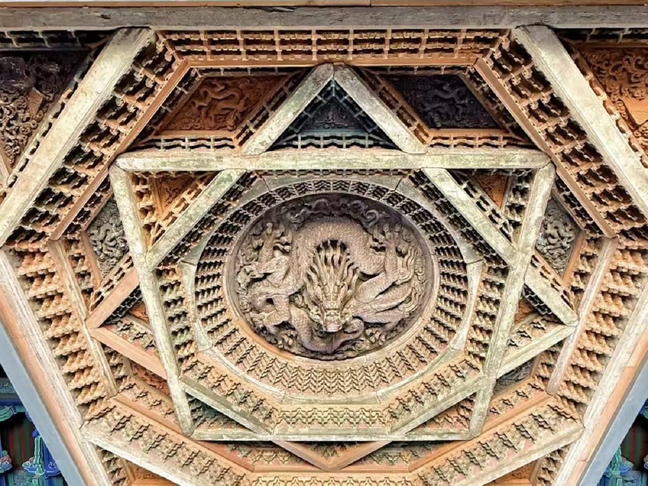 Beijing: Traditional Chinese Woodcarving Masterclass
