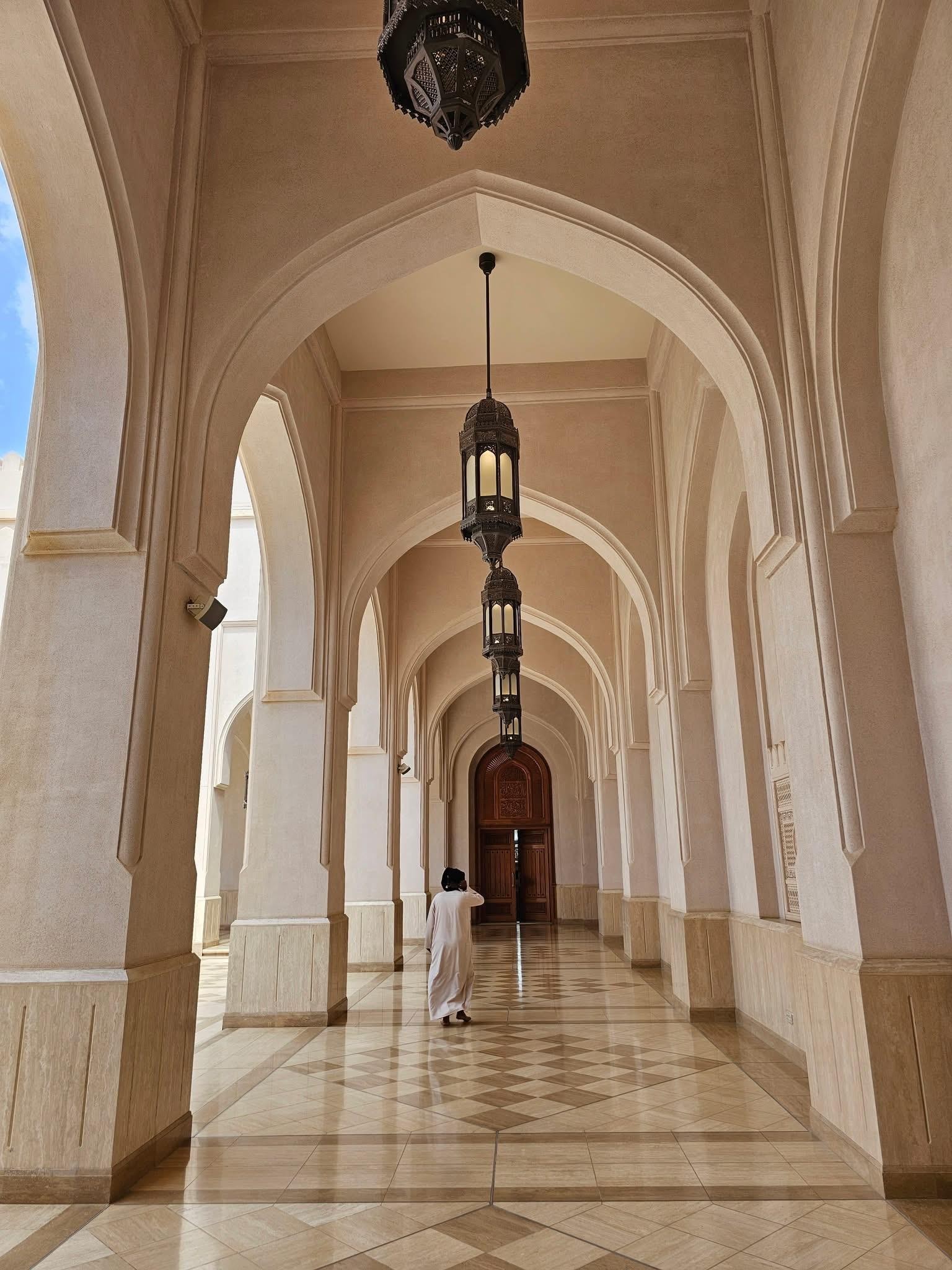 Salalah Highlights Tour: Heritage Sites, Markets & Beach 3