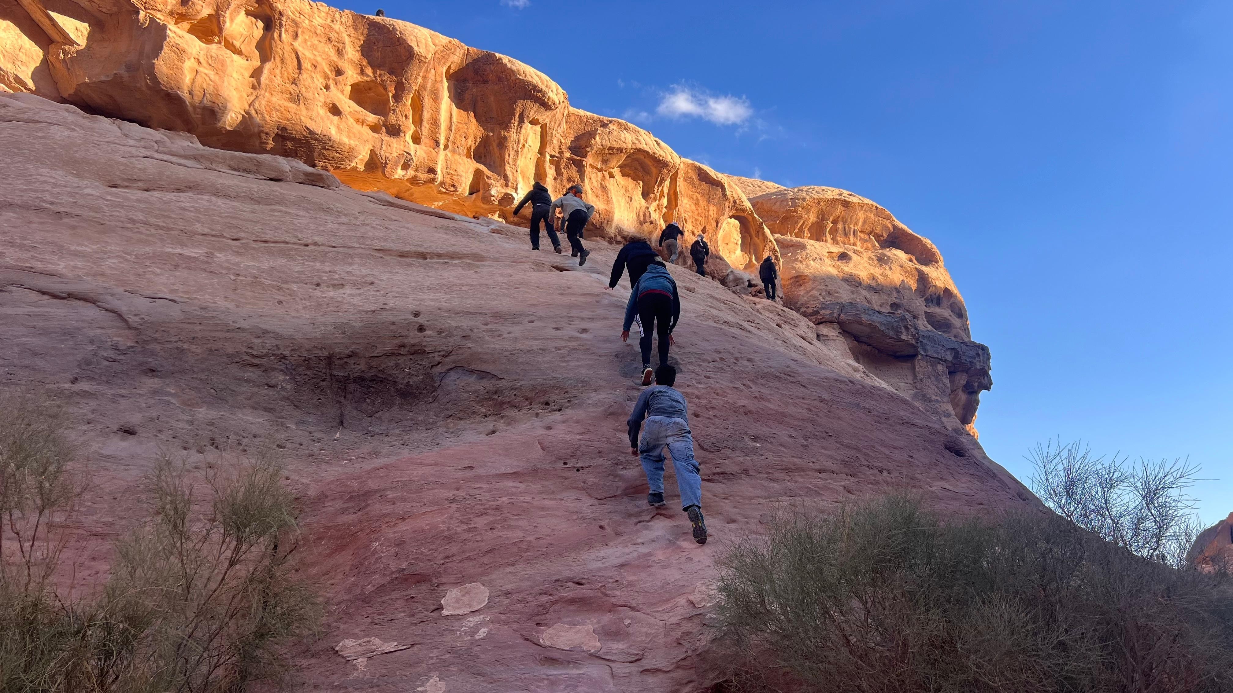 Wadi Rum Exploration – 2-Hour Adventure 3