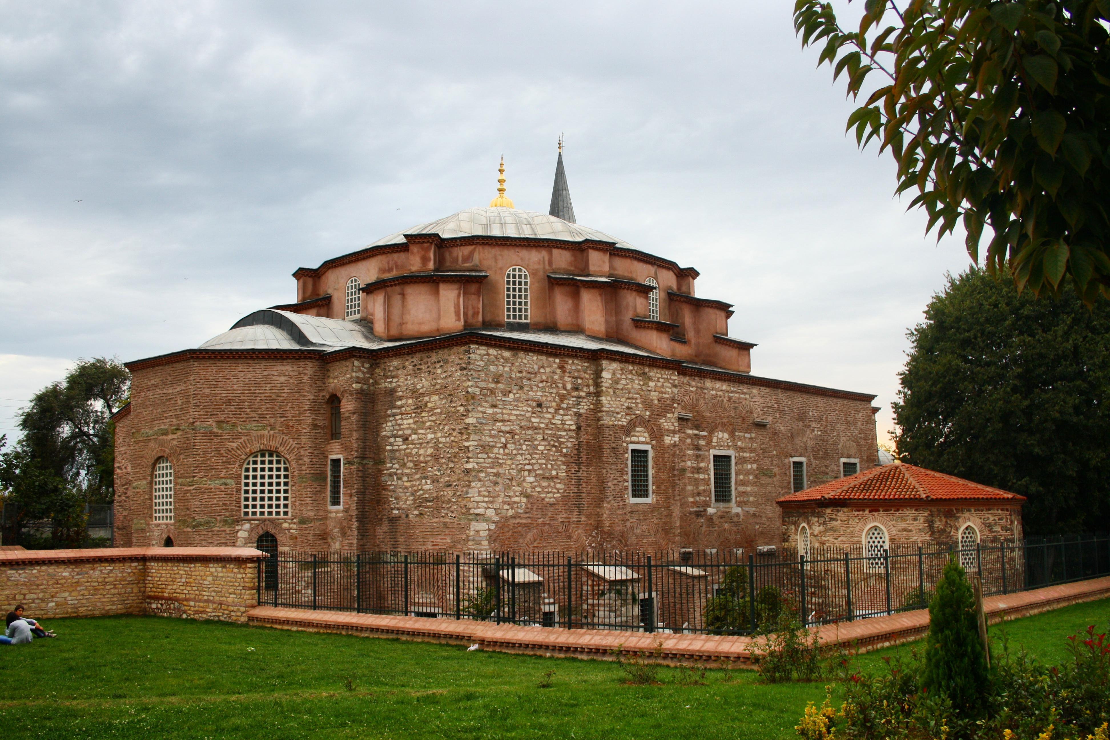 Istanbul: Historical Tour with Russian-Speaking Guide