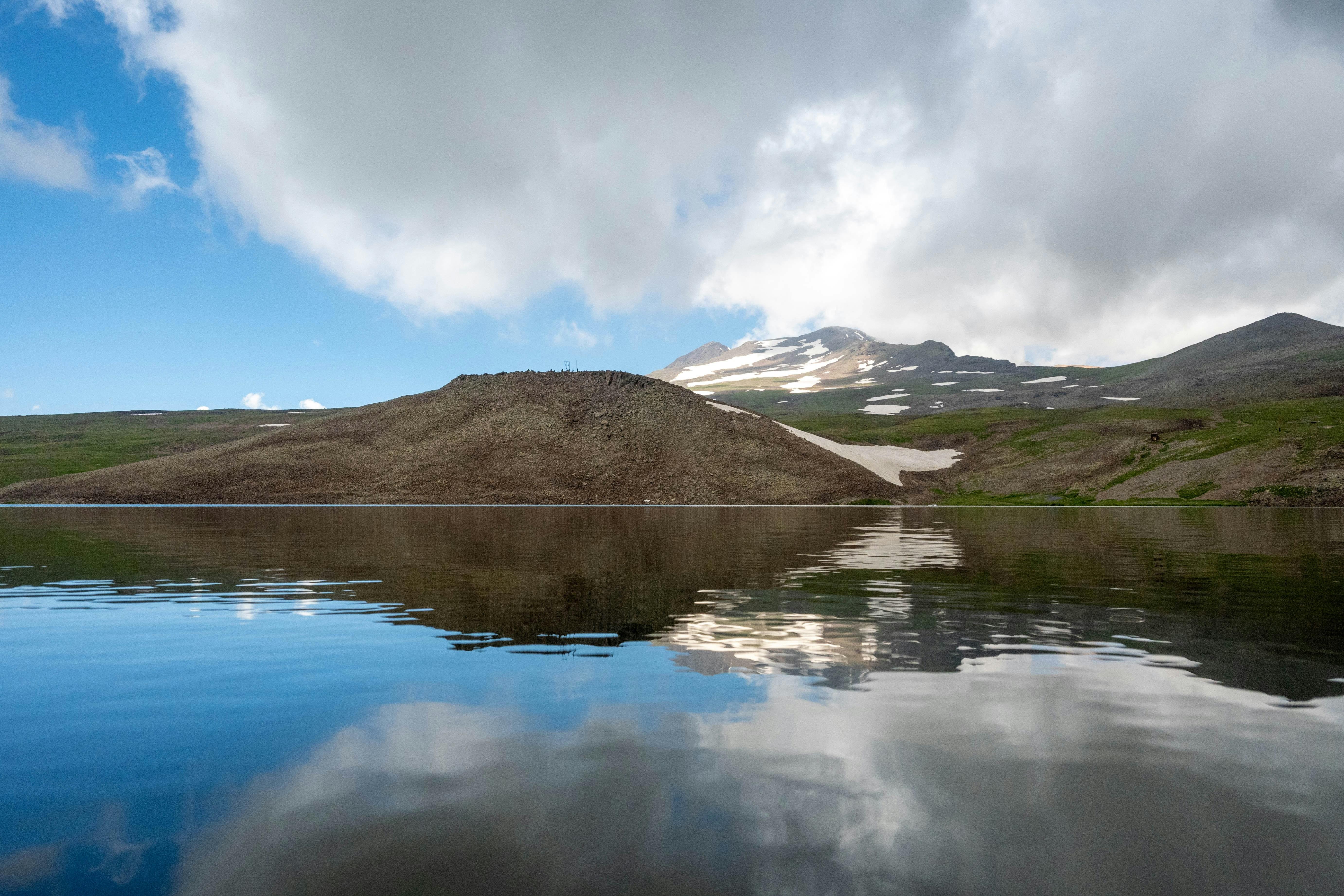 Yerevan: Day Tour to Amberd Fortress, Aragats and Kari Lake 3