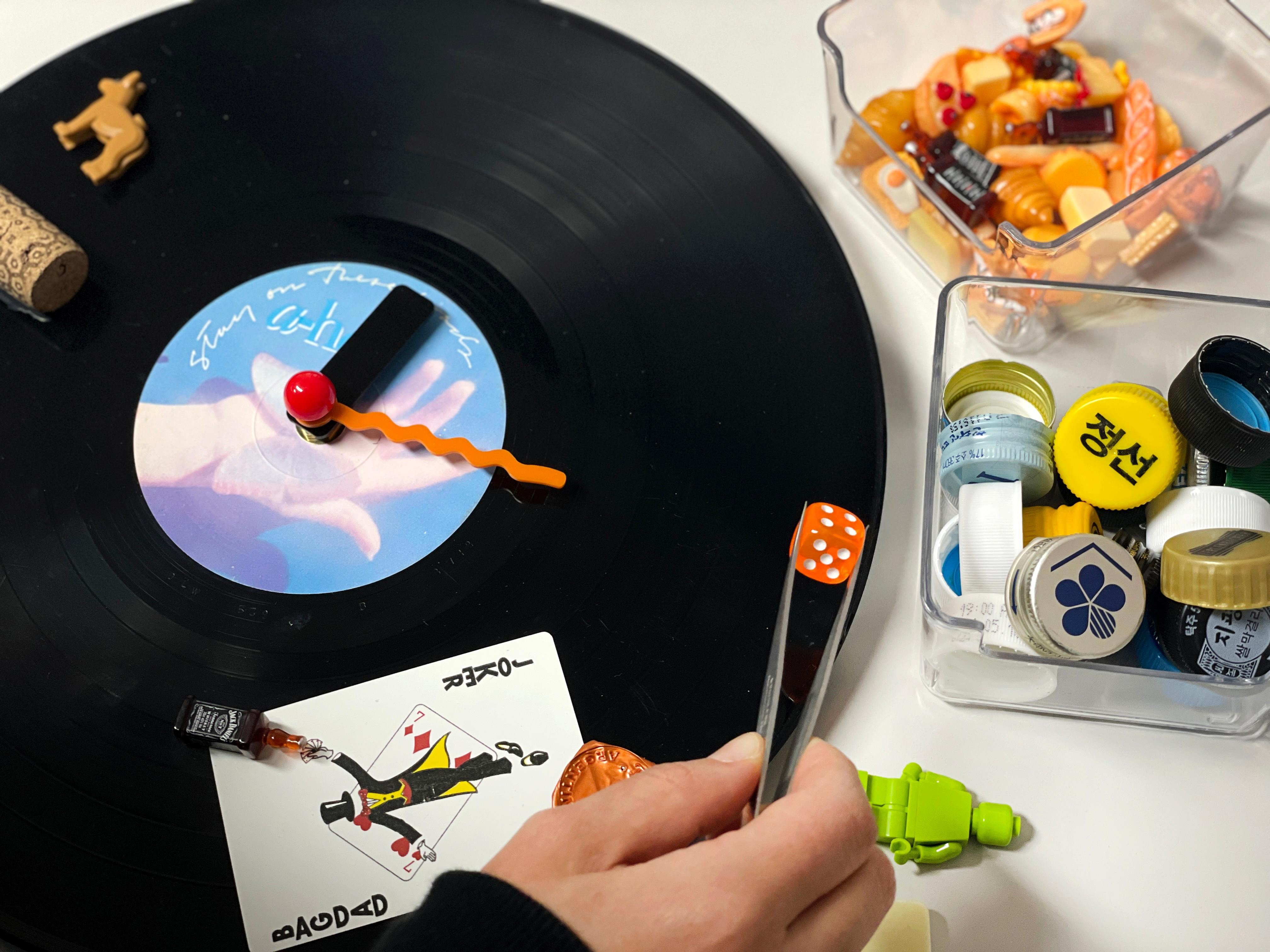 Seoul: Vinyl Record Clock-Making Workshop