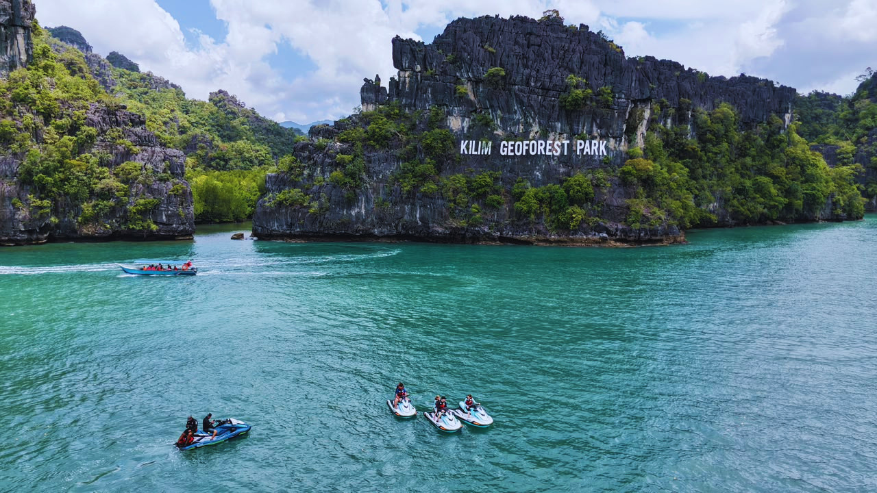 Langkawi Kilim Mangrove Jet Ski Adventure with Snorkeling 3