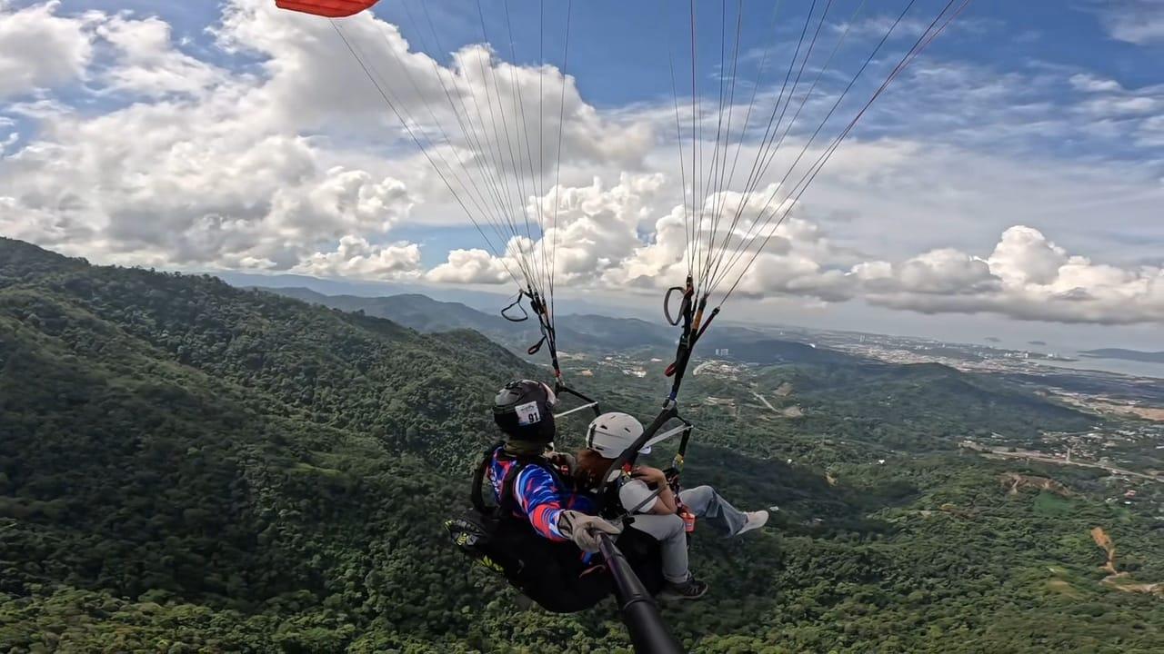 Kota Kinabalu: Kokol Hill Paragliding with Transfer 2