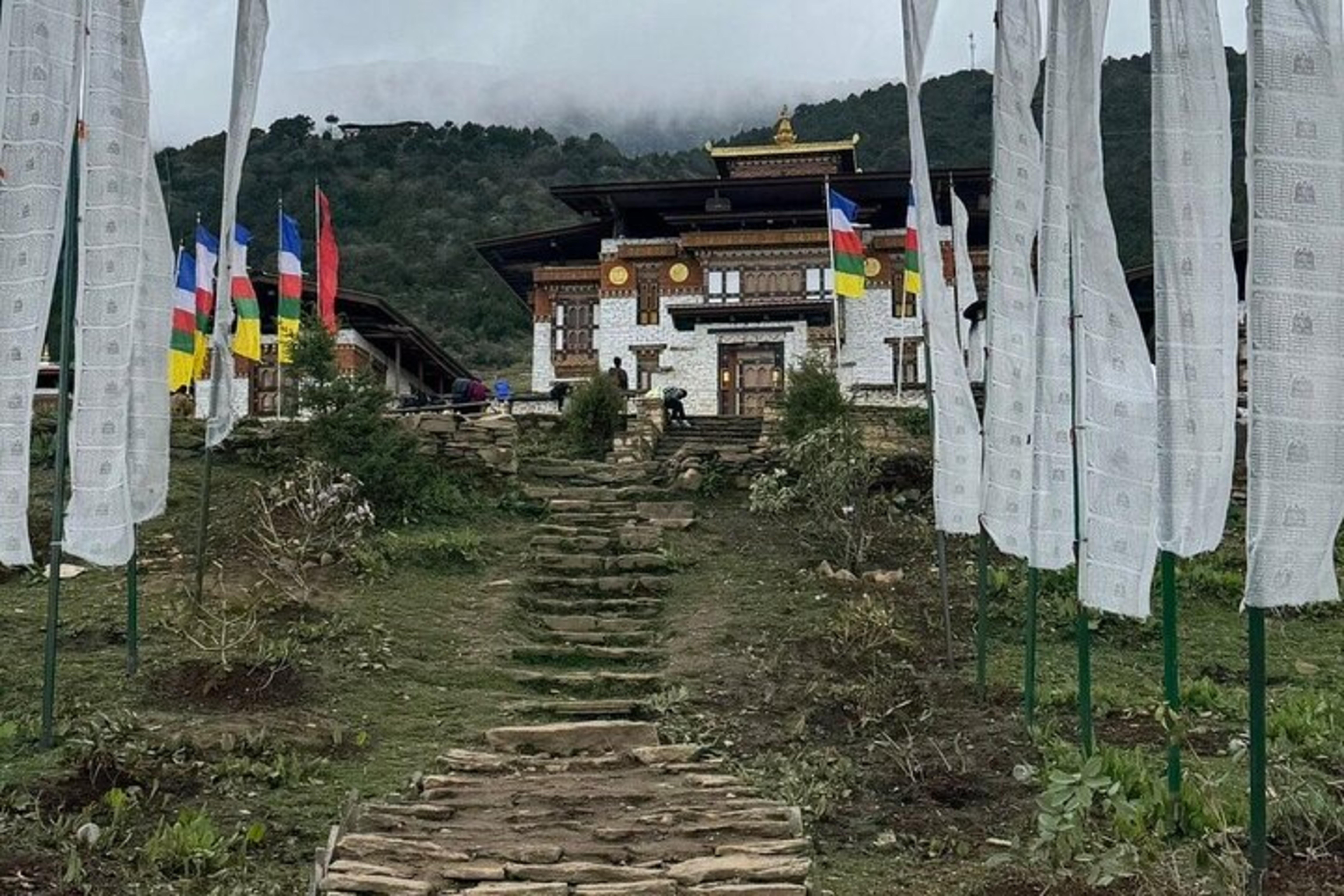 Thimphu: 1-Day Hike to Phajoding Monastery 3