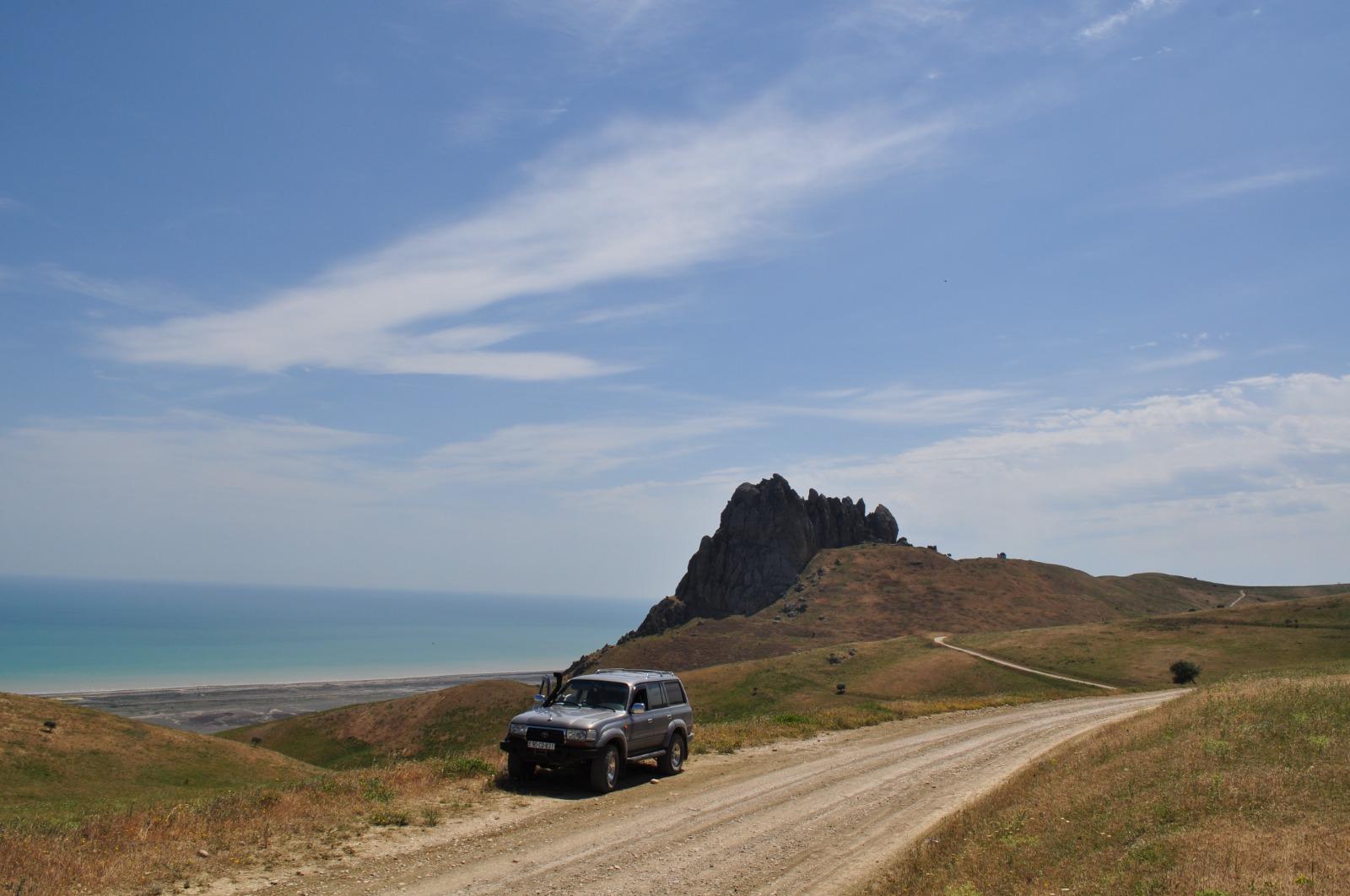 Baku: Caspian Off-Road 4x4 Tour on Rugged Trails