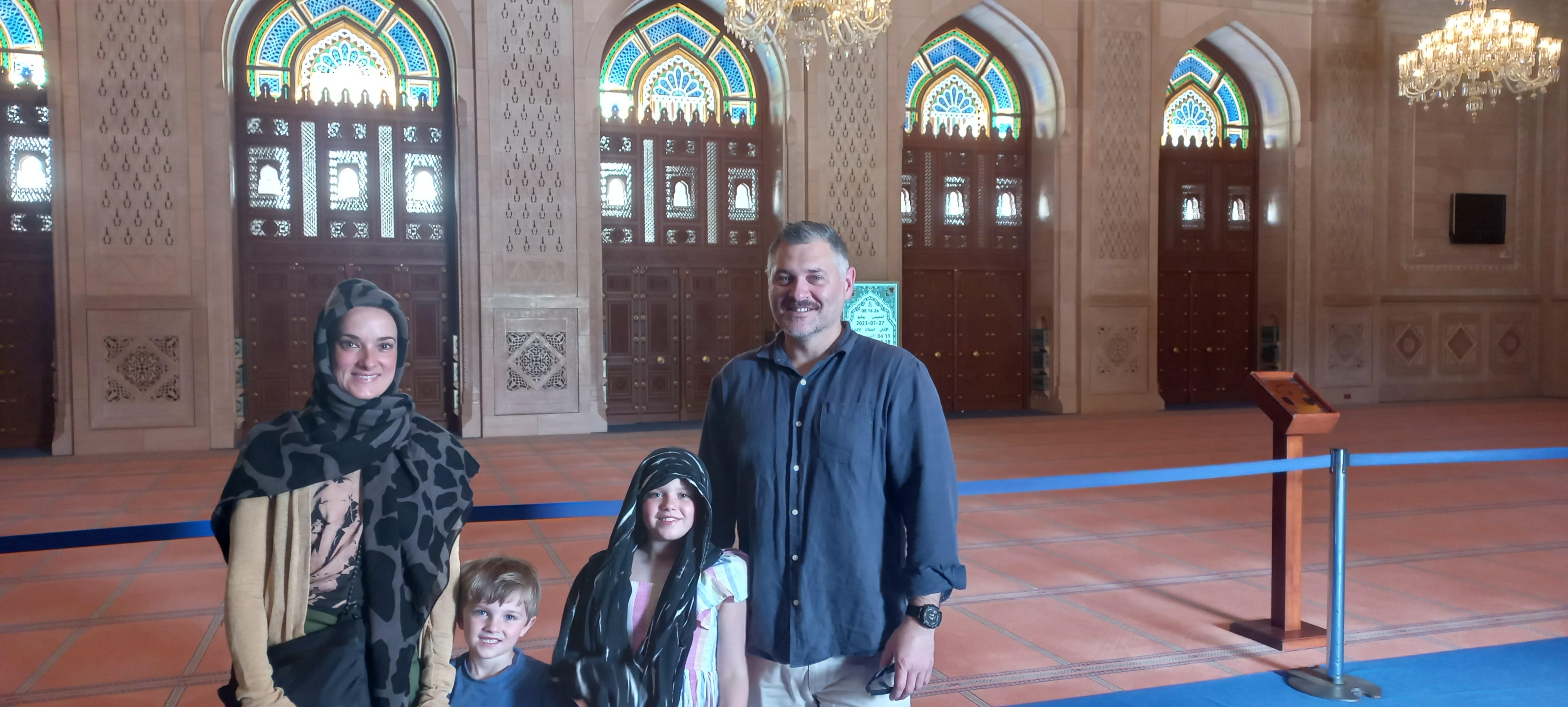 Muscat: Private 4-Hour Coastal Sunset Tour by a Local Host 2