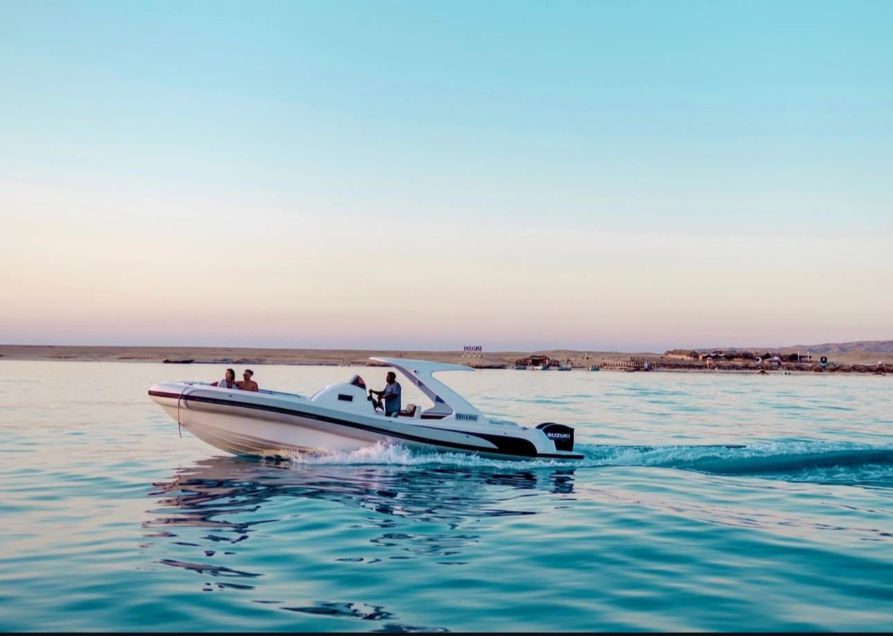 Doha: 1-Hour Speed Boat Ride With Water Activities 3