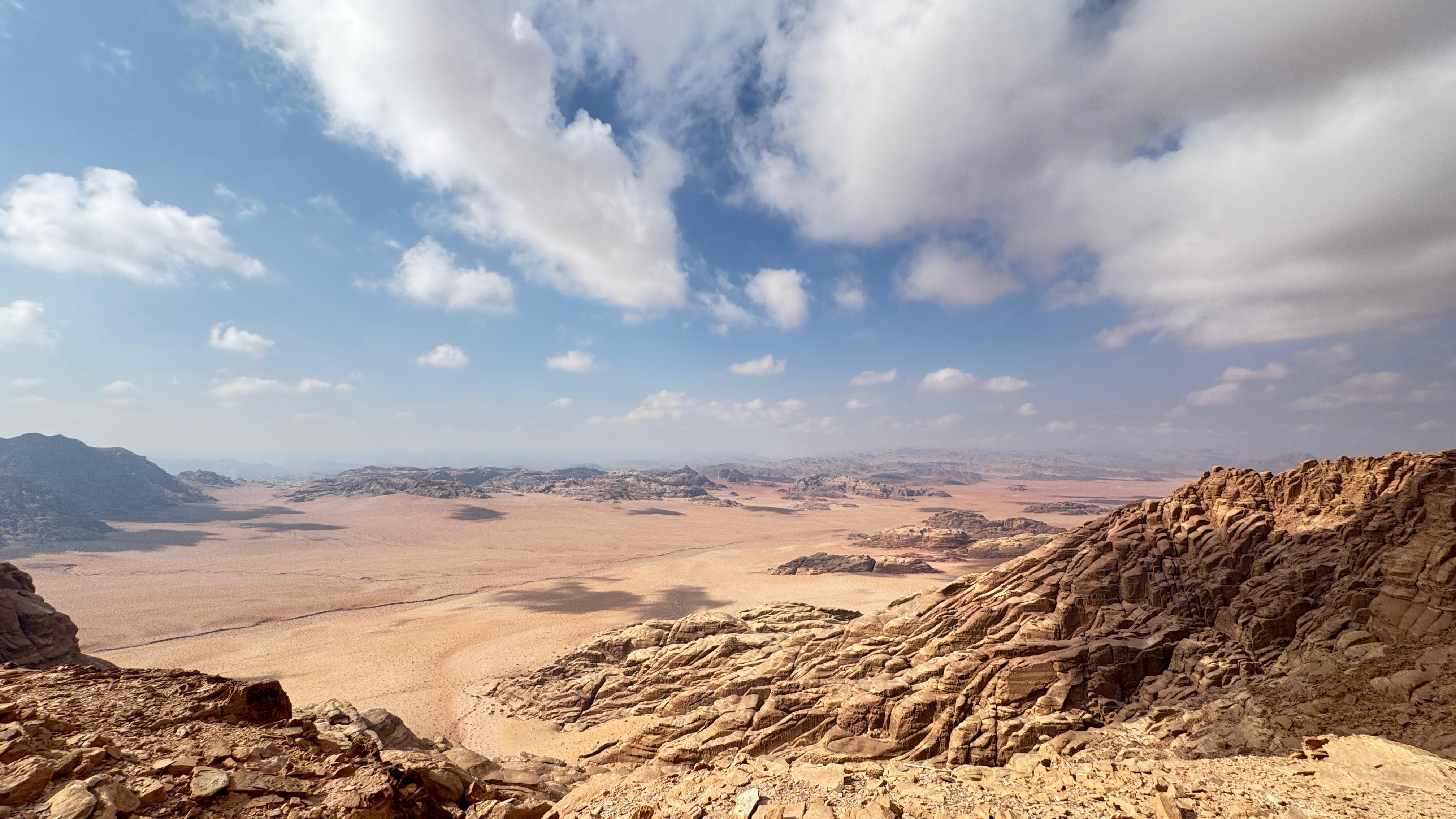 Wadi Rum: Jeep Tour & 1-Night Hostel Stay with Breakfast 3