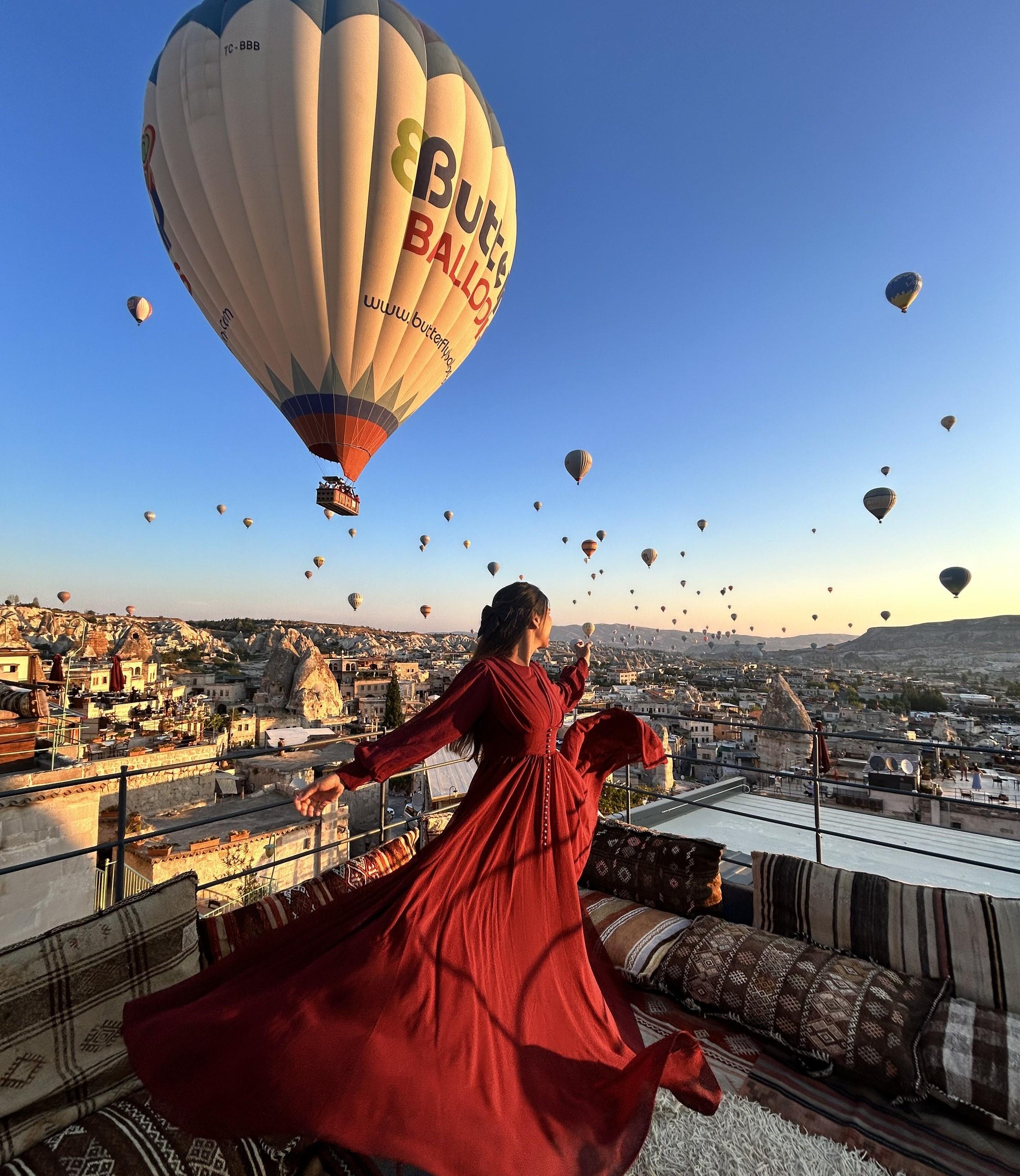 Istanbul: Cappadocia 4-Day Trip by Plane & Hot Air Balloon