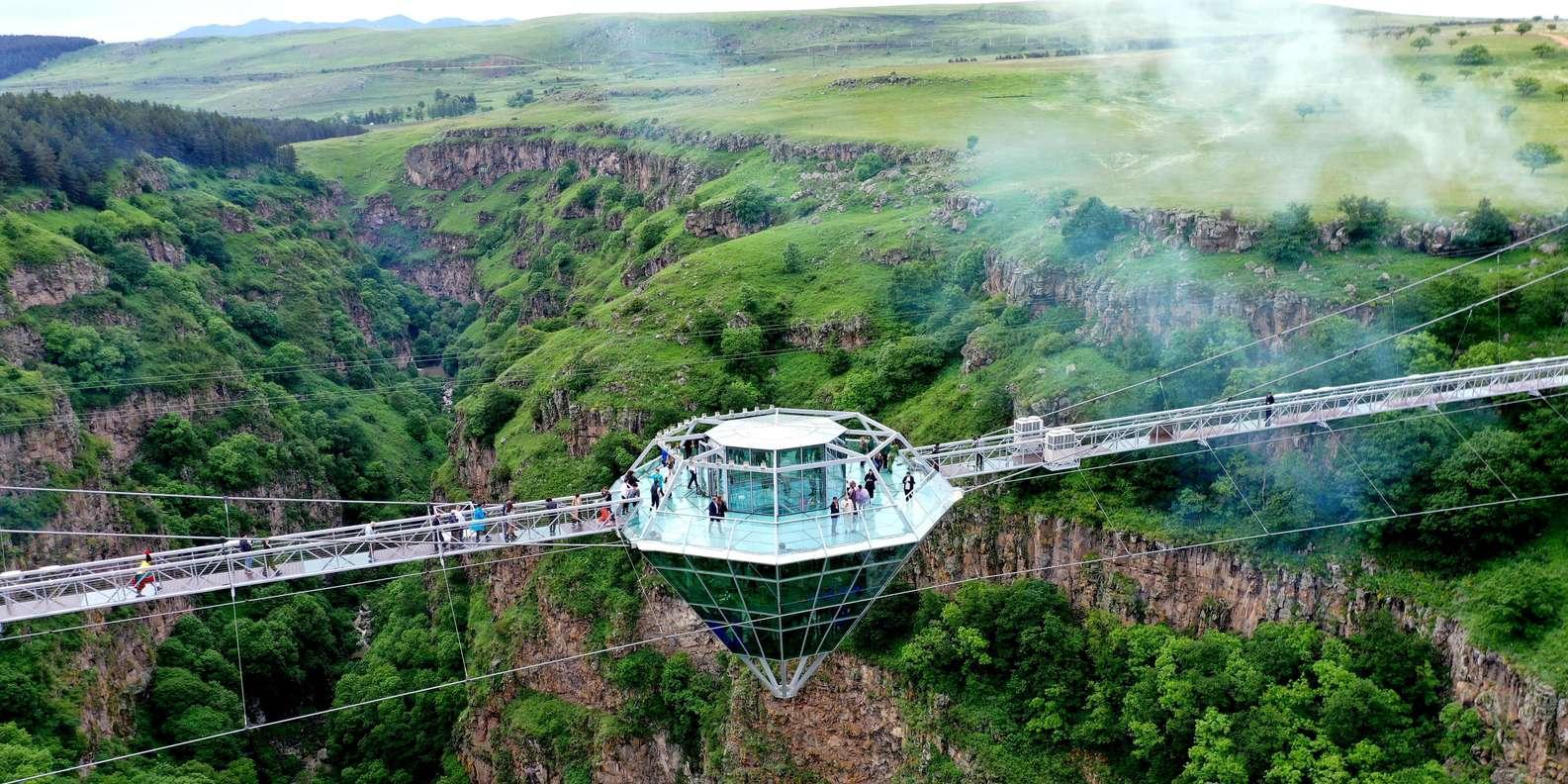 From Tbilisi: Dashbashi Canyon & Diamond Bridge Private Tour