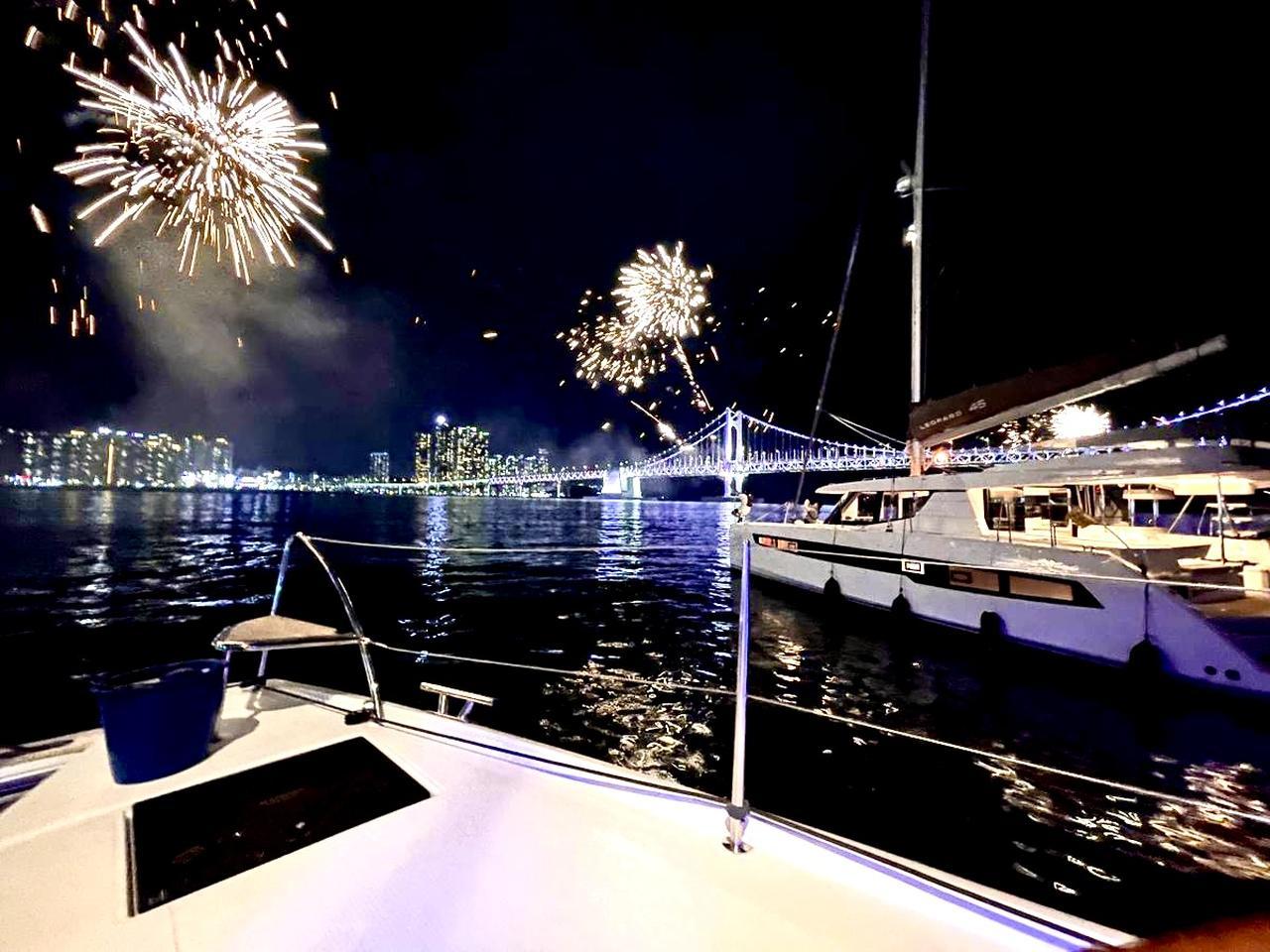 Busan: Luxury Ocean Journey – Blue Line Capsule & Yacht 3