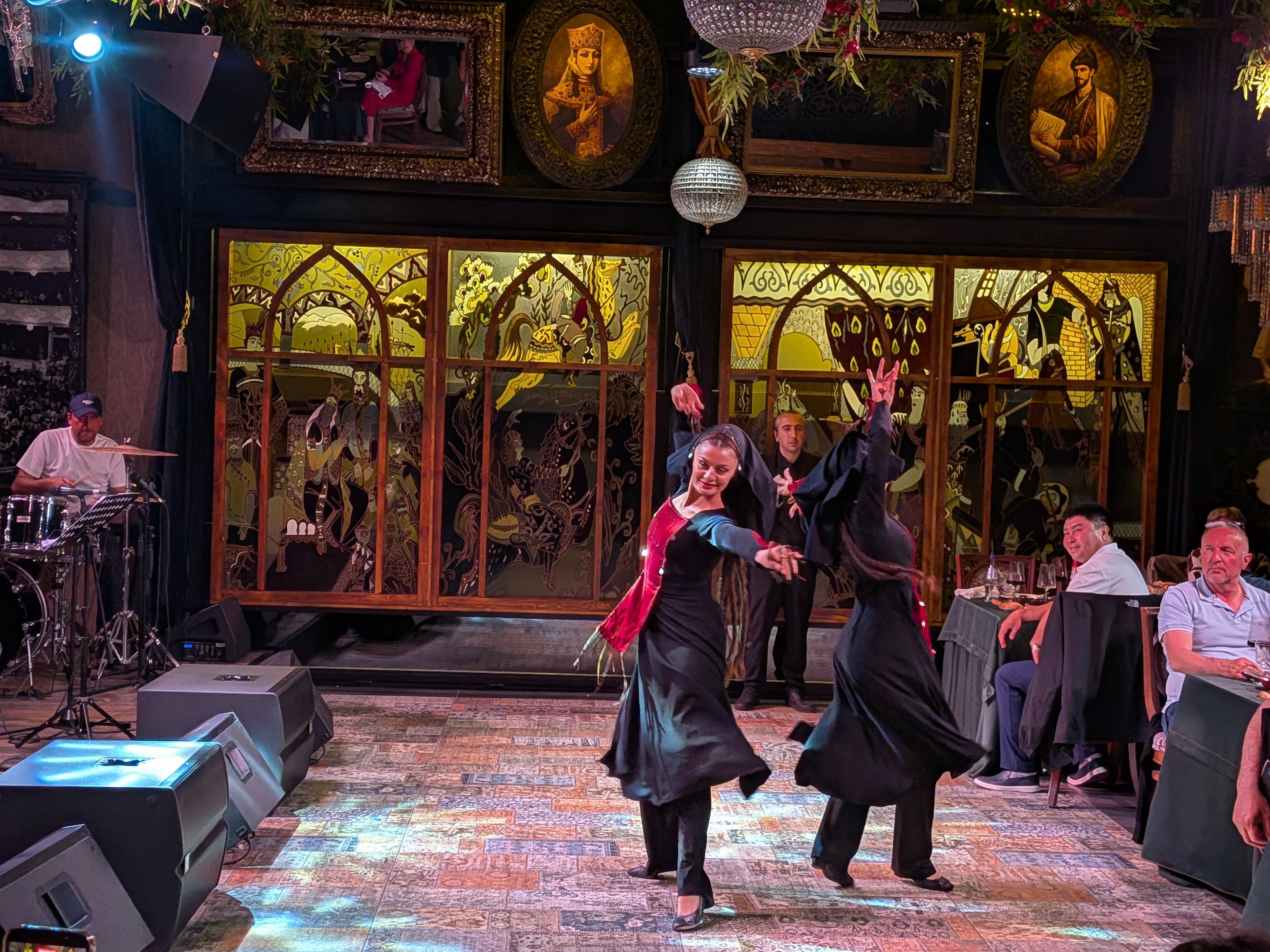Tbilisi: Georgian Dinner, Dance Show, and Hotel Pickup 3