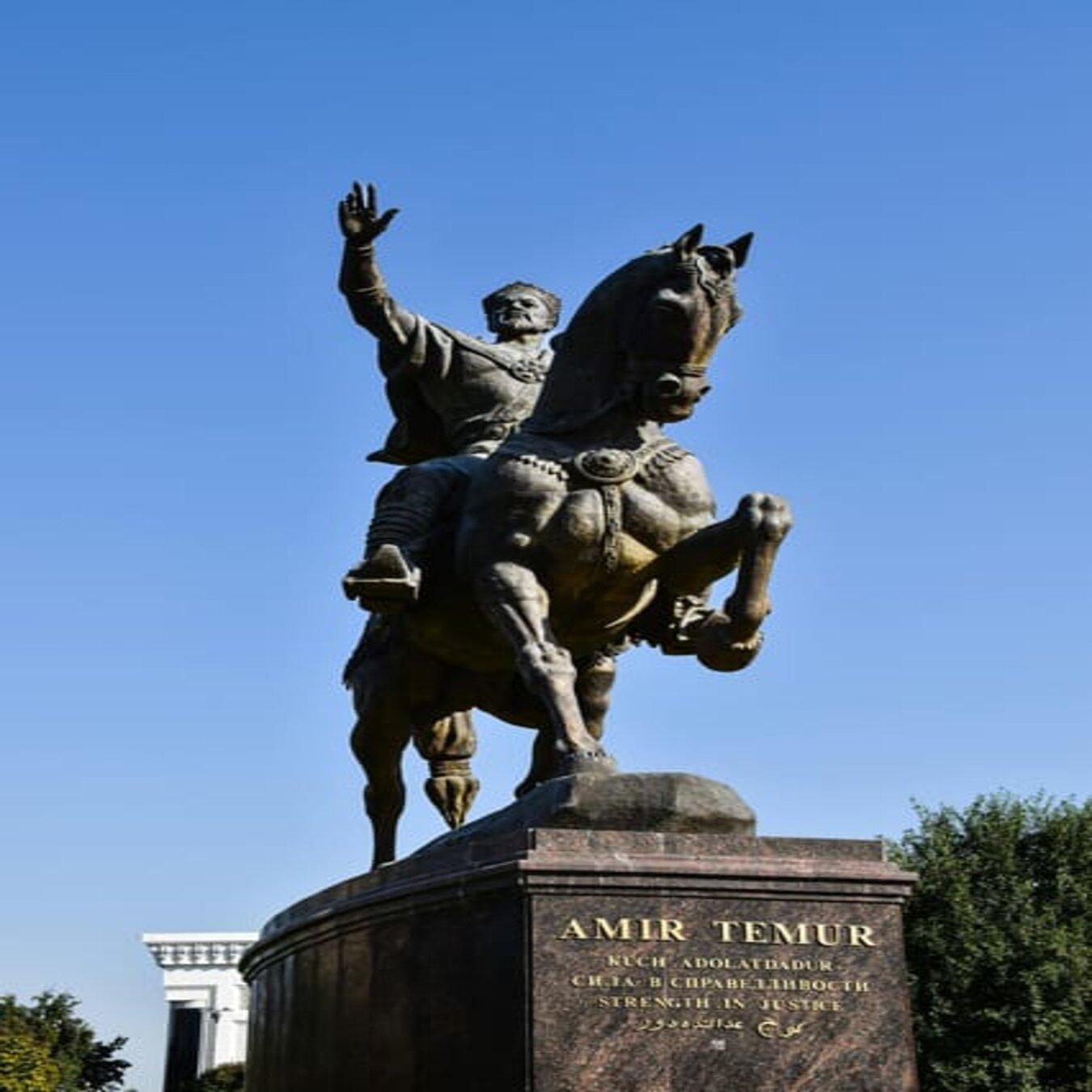 Tashkent: walking tour of the main sights