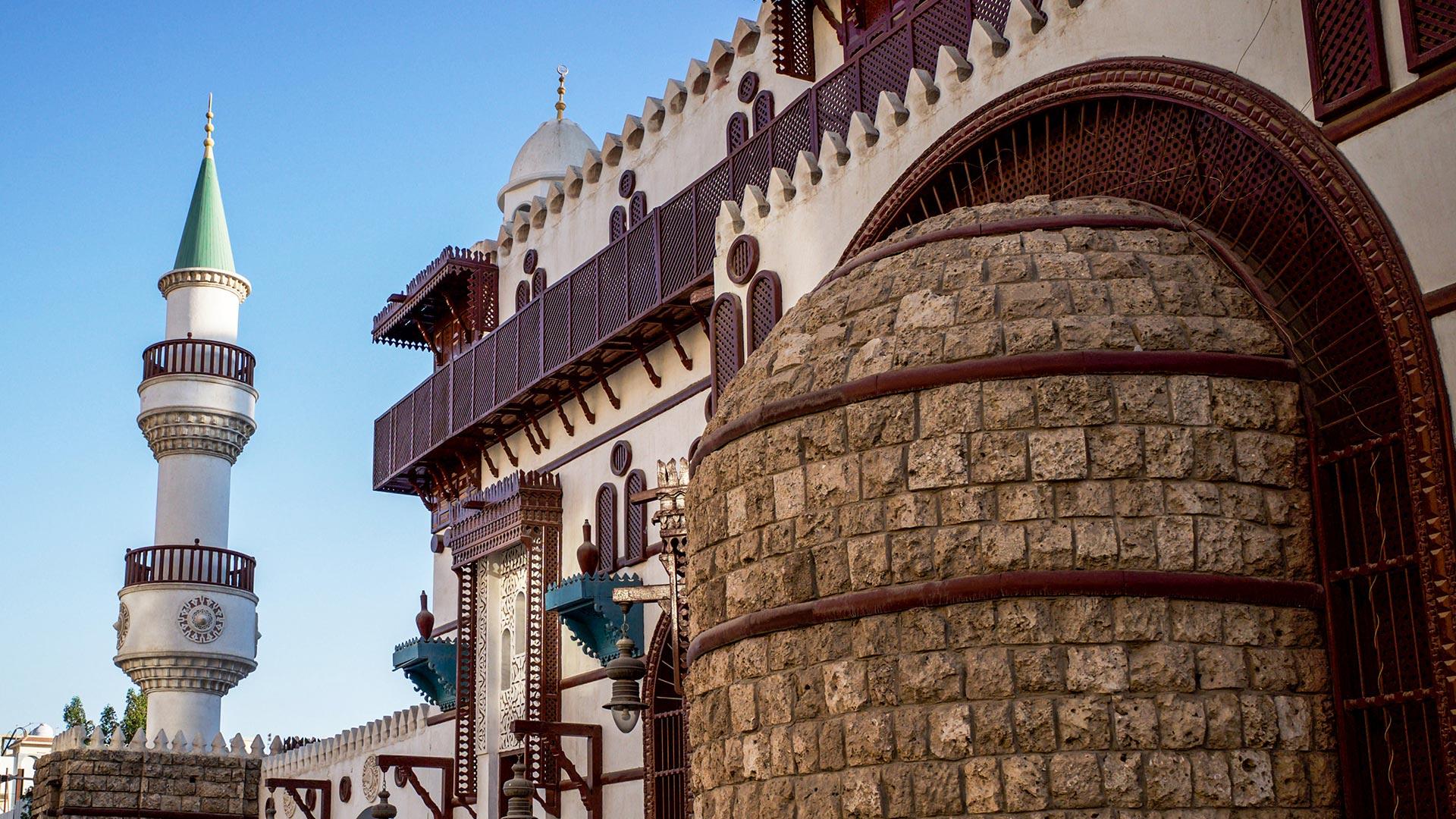 From Jedda: Sea, Shore, and Island 3-Day Tour 2