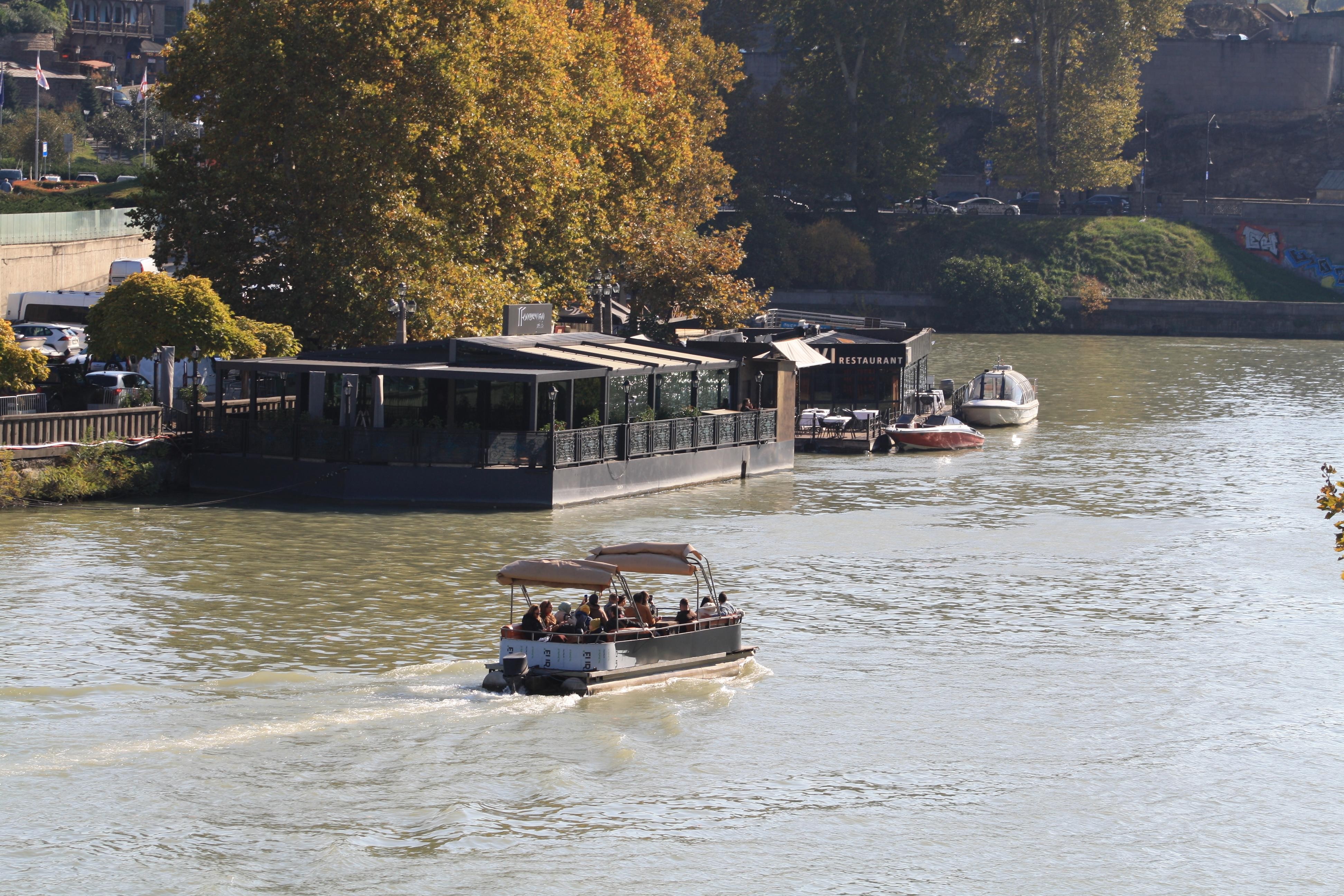 Tbilisi: River Boat Ride with Drink 2