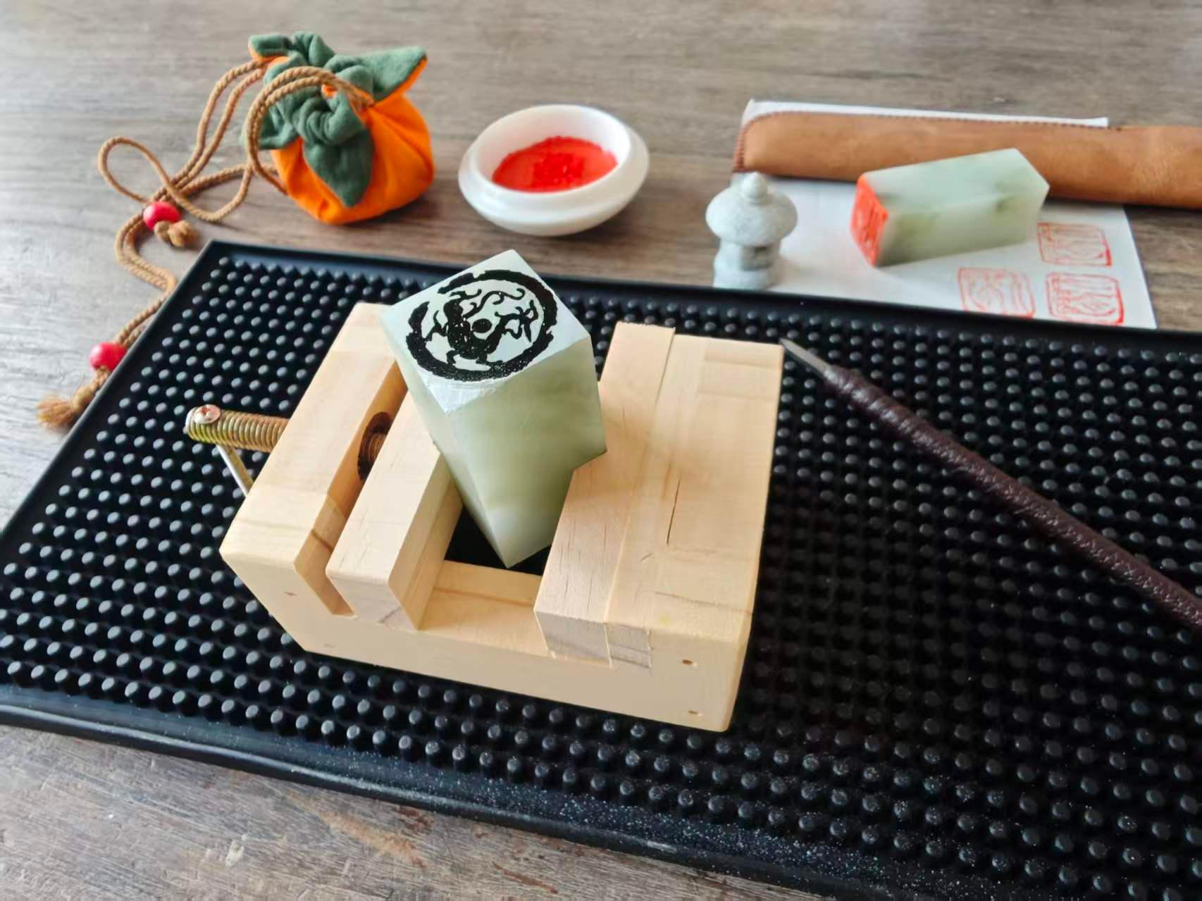 Shanghai M50: Chinese Stone Seal Engraving Workshop