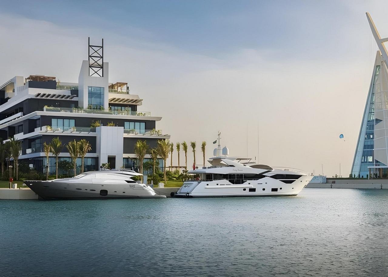 Jeddah: Private 8-Hour Tour from Al Balad to Jeddah Corniche
