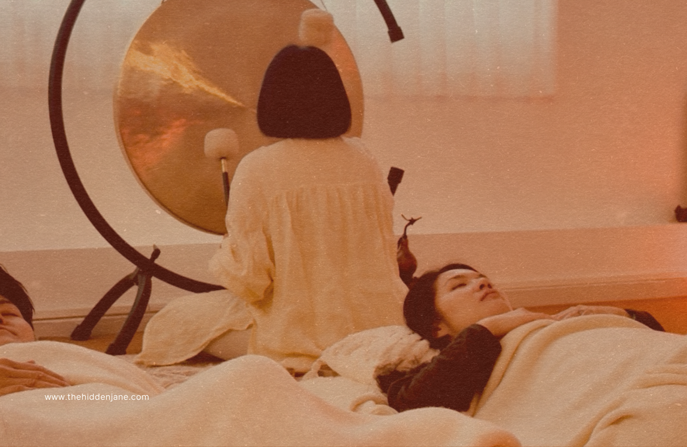 Hong Kong: Jet Lag Recovery Sound Bath (Gong&Crystal Bowls) — guided tour in Hongkong