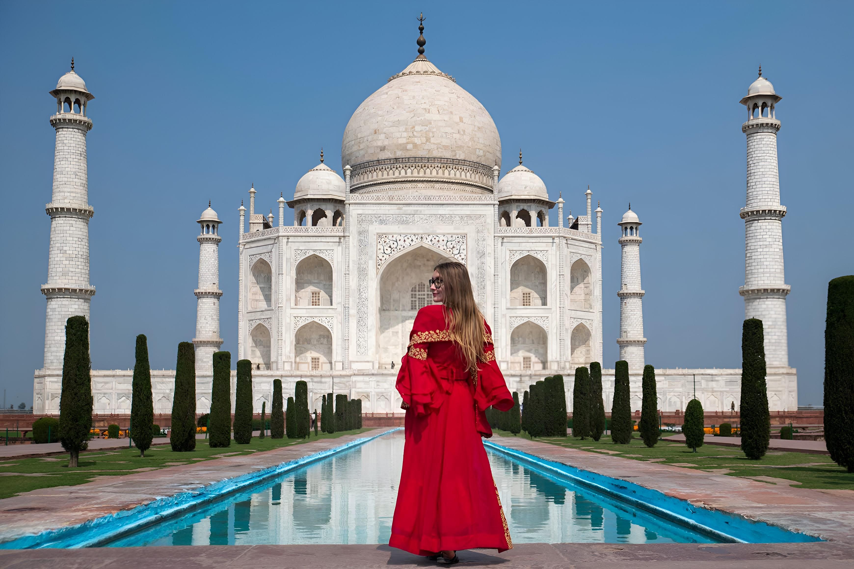 From Delhi/Agra/Jaipur: Taj Mahal & Agra Tour with Options