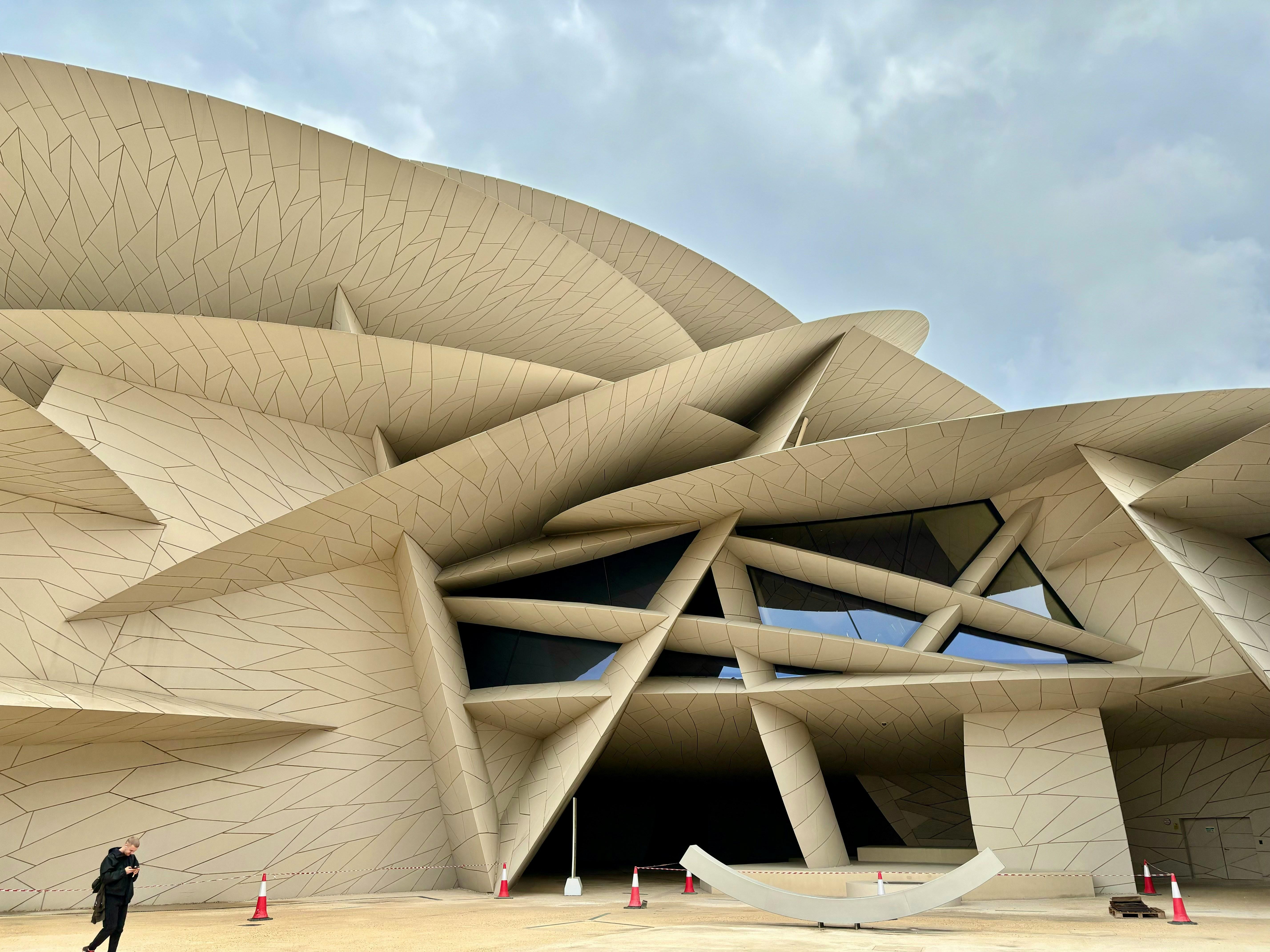 Doha: Souq Waqif, Katara Village & National Museum City Tour 3