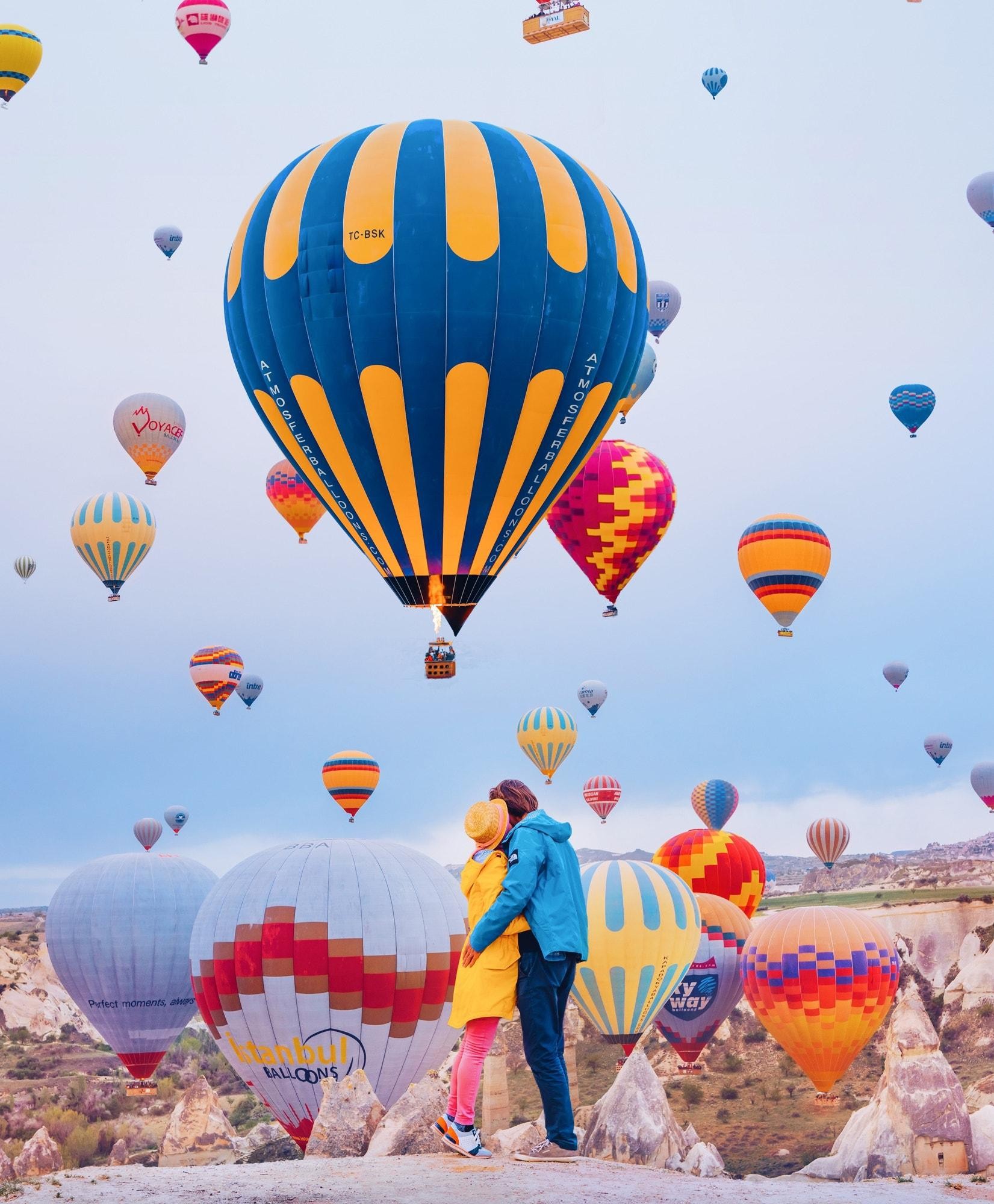 Istanbul to Cappadocia 6 days Tour by Plane Hot Air Balloon