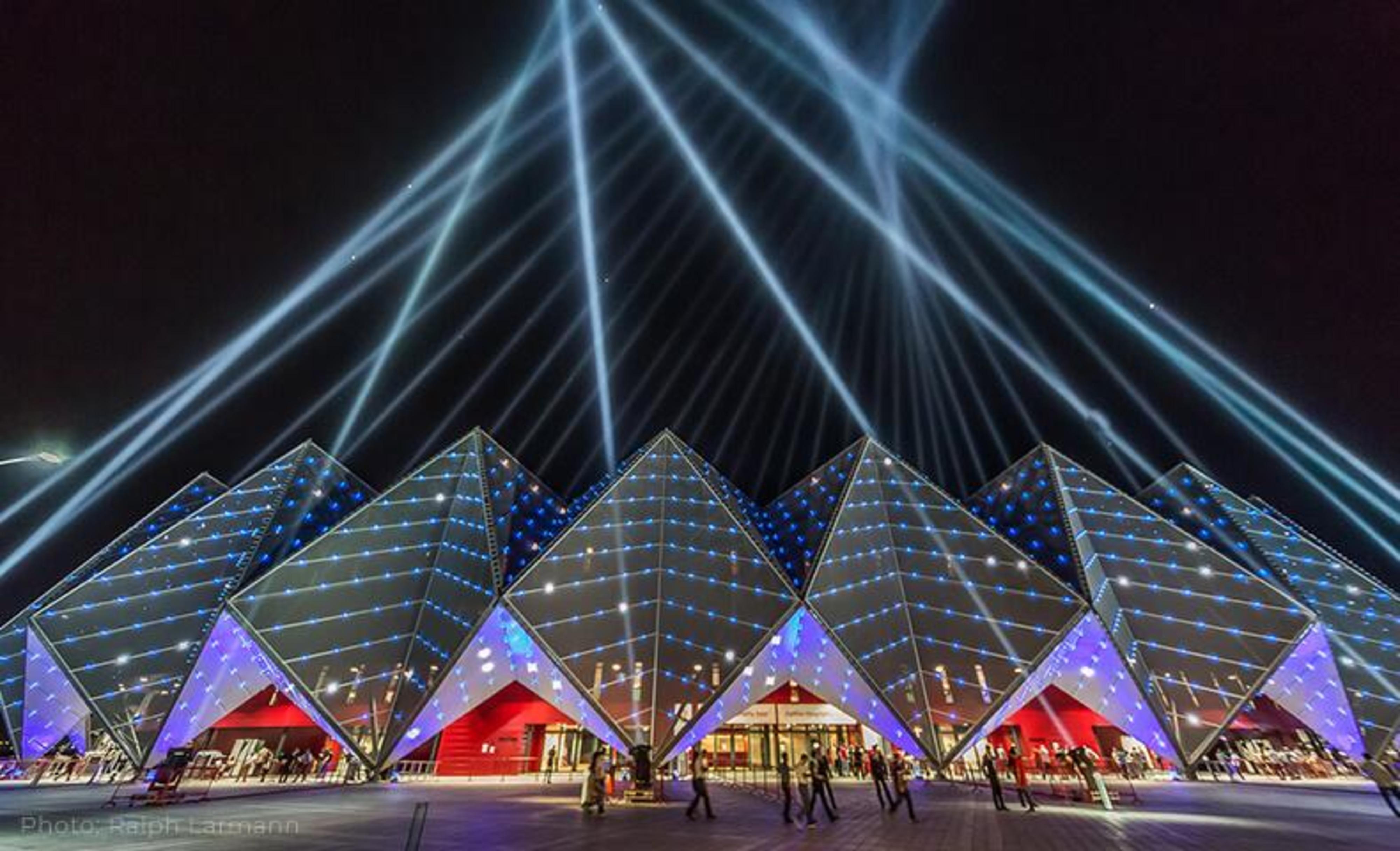 Baku: Azerbaijan Tour Featuring Panoramic Night Views