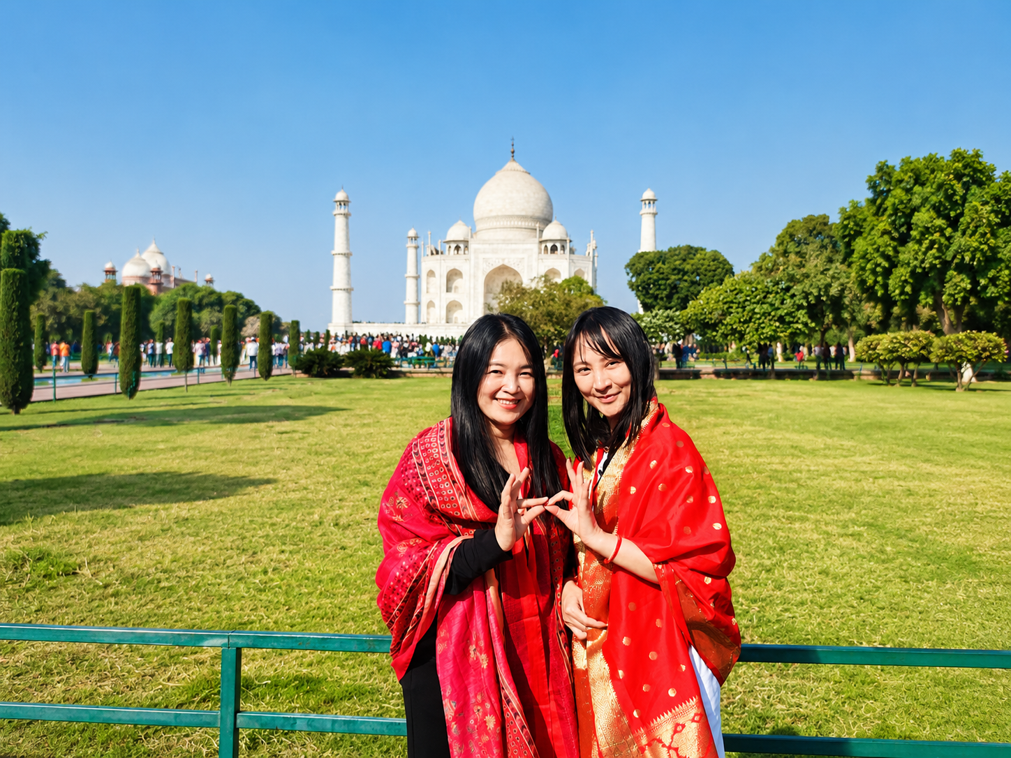 From Delhi: Taj Mahal Sunrise & Agra Fort All-Inclusive Tour 2