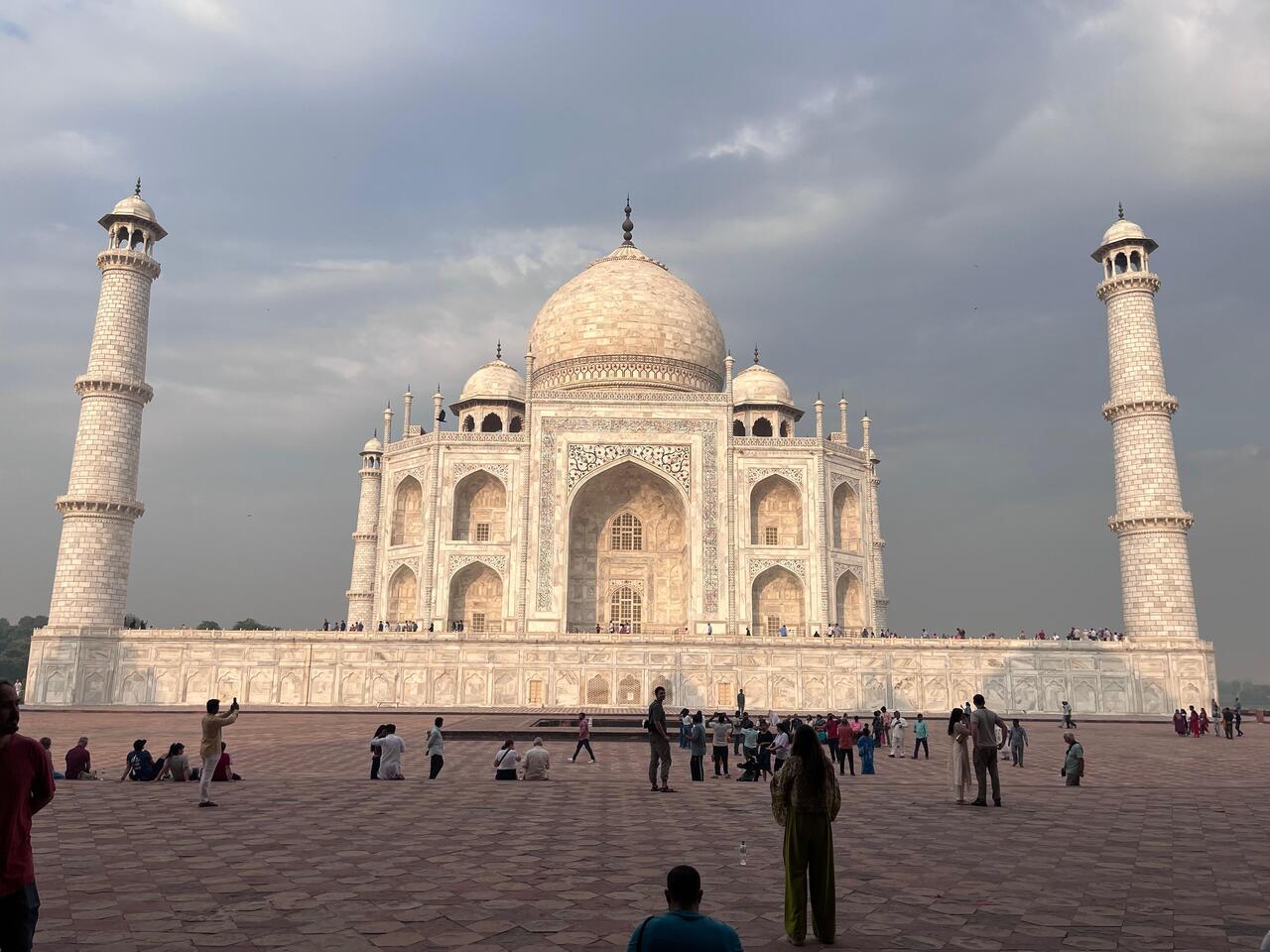 Agra: Taj Mahal & Agra Fort Entry Tickets 2