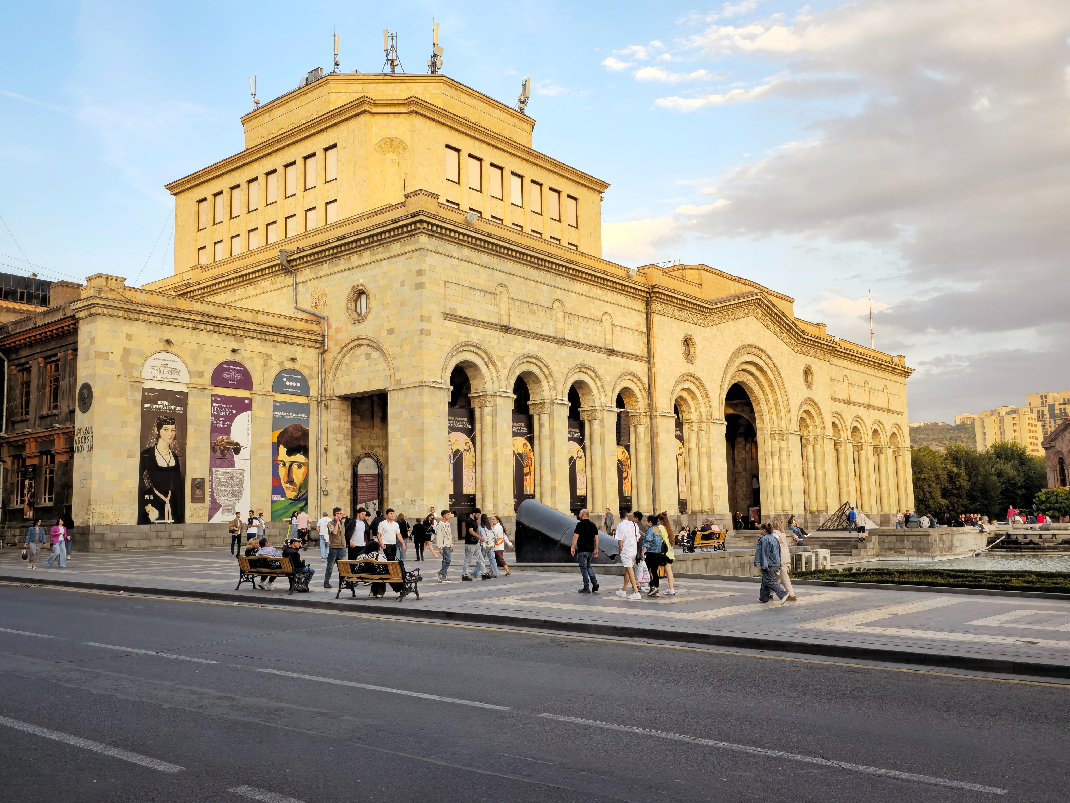 Yerevan: Run the City Before It Wakes Up