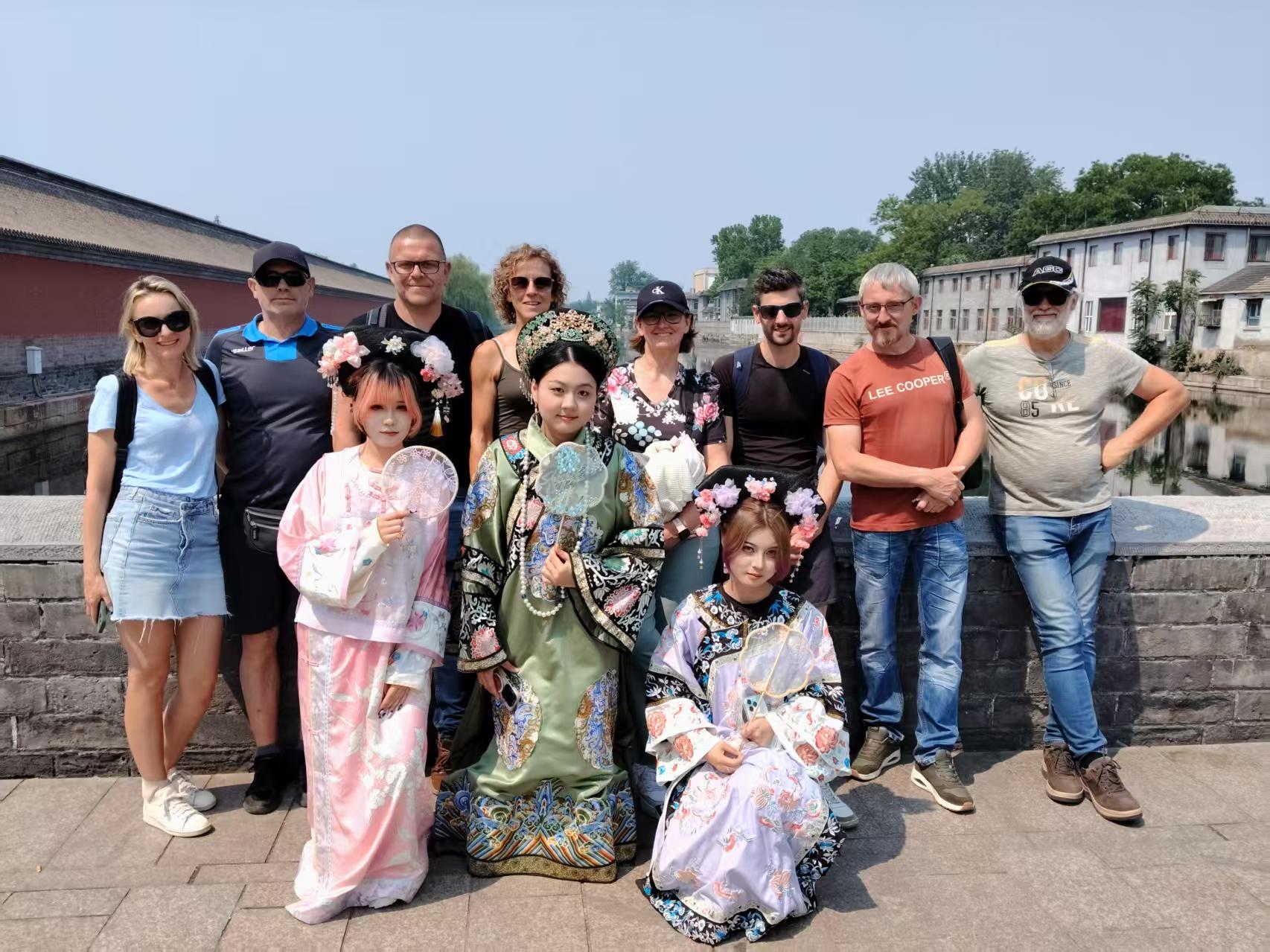Beijing: Forbidden City Guided Tour with Entry Ticket 3