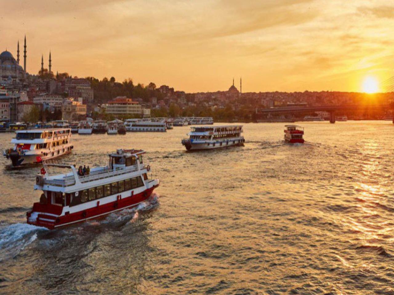 3-Hour Boat Tour with 1 hour break on the Asian Side 3