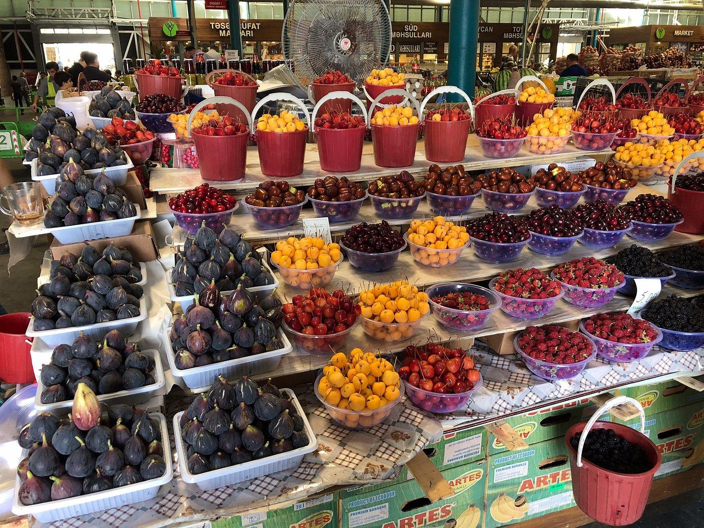 Baku: Yashil Bazar Culinary Tasting & Shopping Tour 3