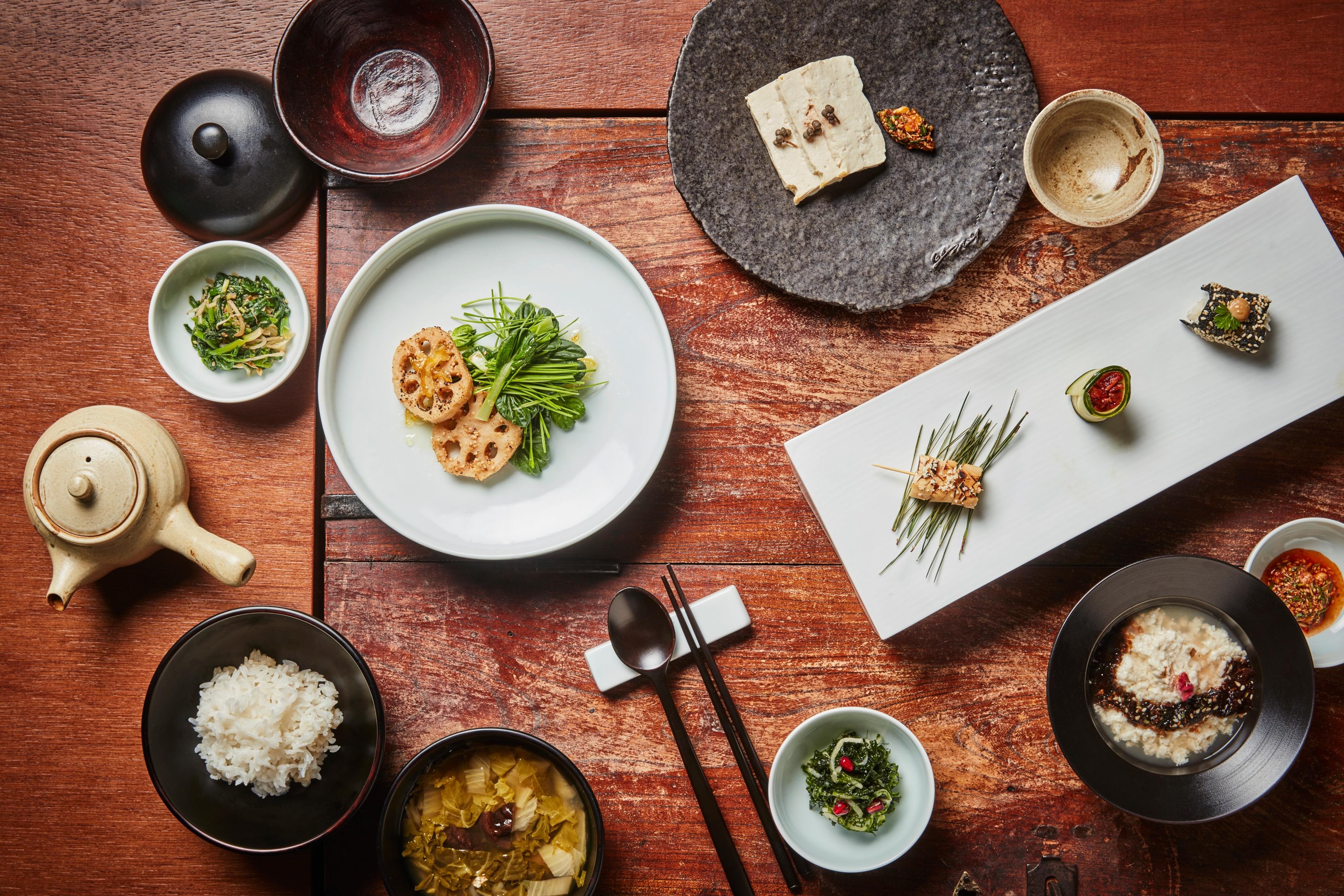 Seoul: Michelin Bib Gourmand Dining & Tea Experience