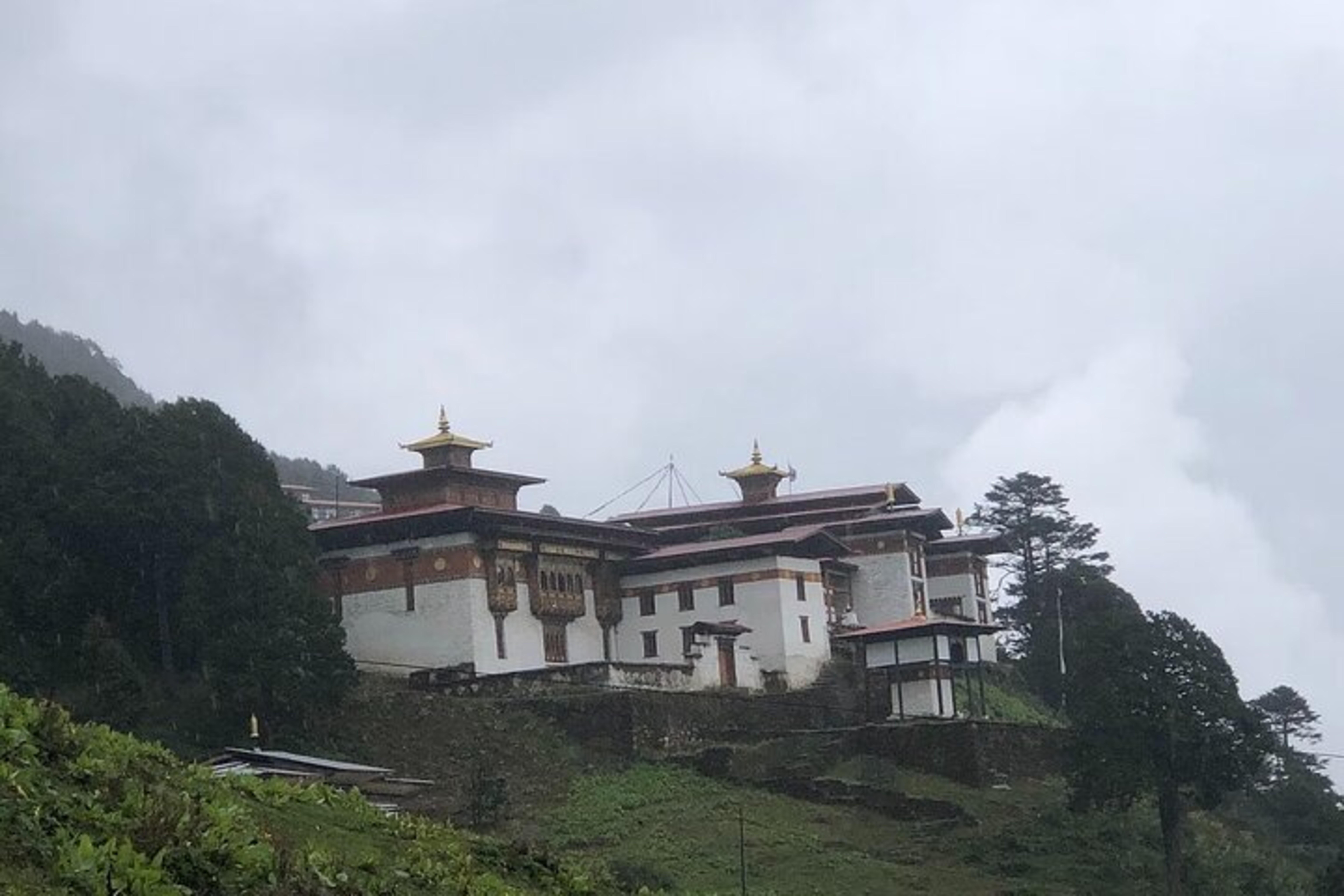 Thimphu: 1-Day Hike to Phajoding Monastery 2