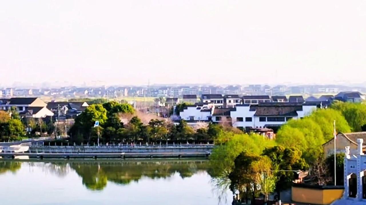 Shanghai: Taizhou Old Town, Temples & Gardens Private Trip