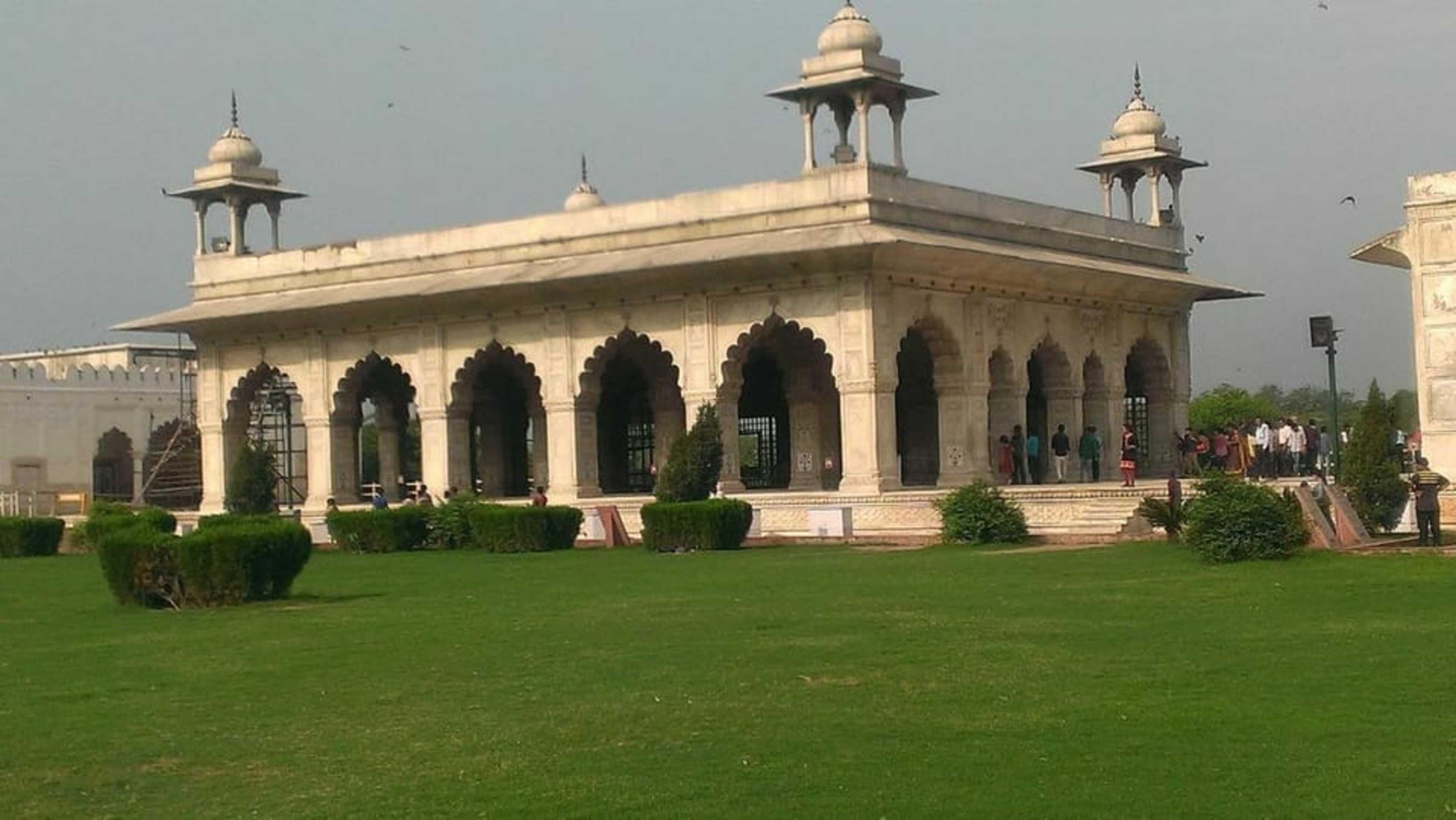 New Delhi: Red Fort Tour with Transfers :Choose form Option
