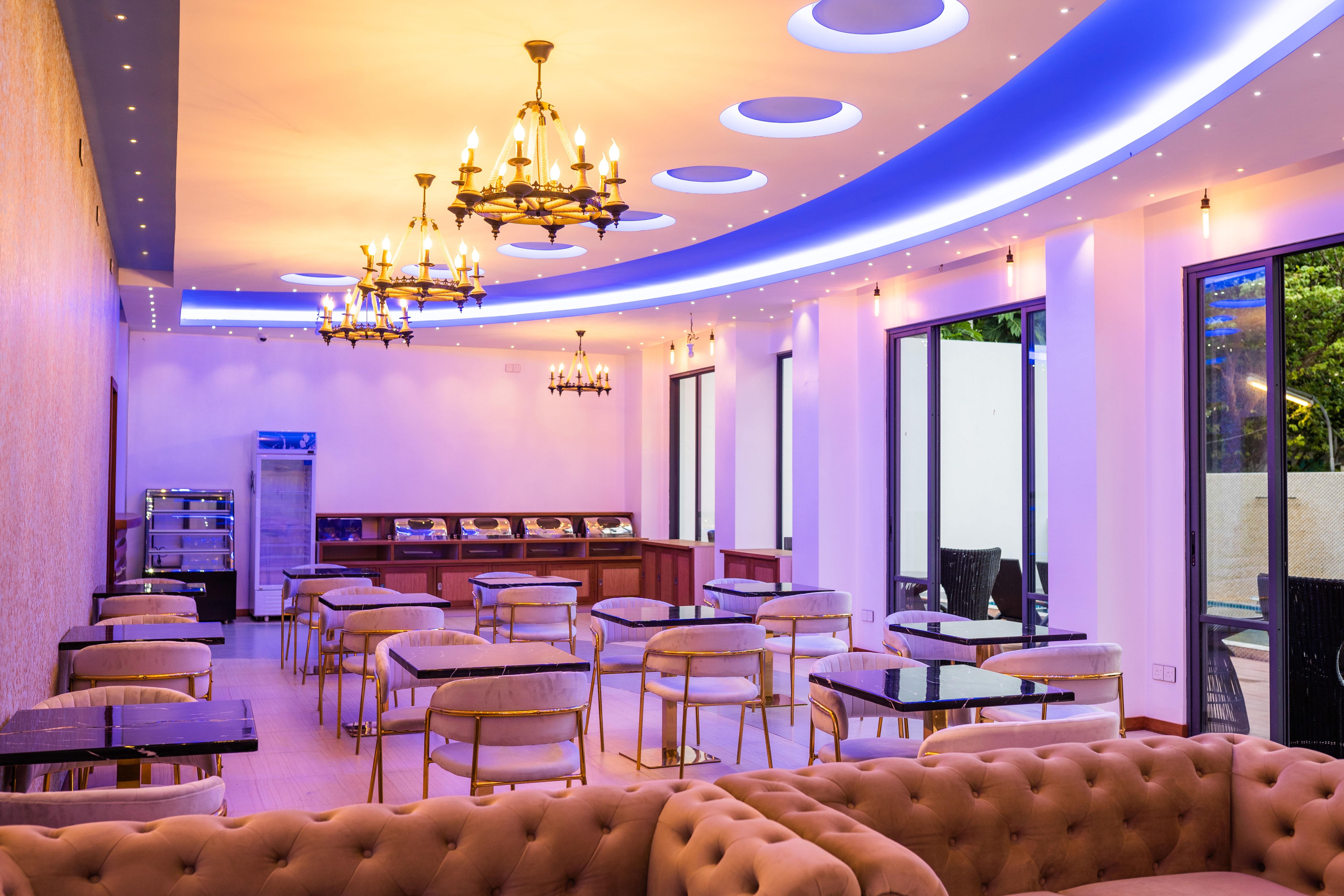 Malé: Dhangethi Island 6-Day Tour with 4-Star Hotel 2