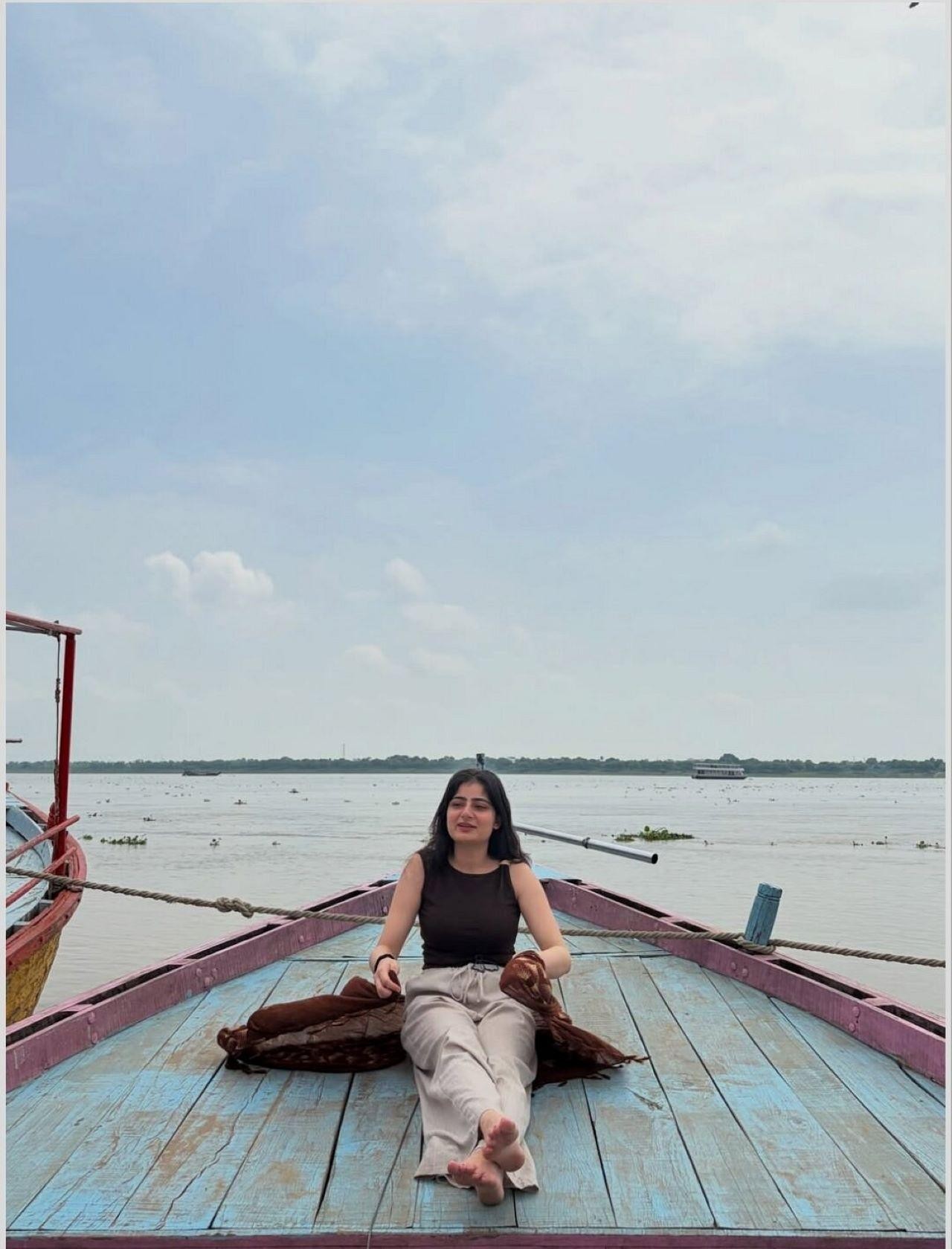 Delhi: 1 Day Varanasi Tour with Flight & Sacred Boat Ride 2