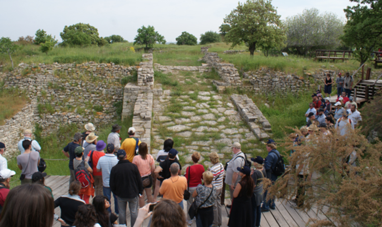 Istanbul: Troy Guided Day Trip with Ferry Ride 3