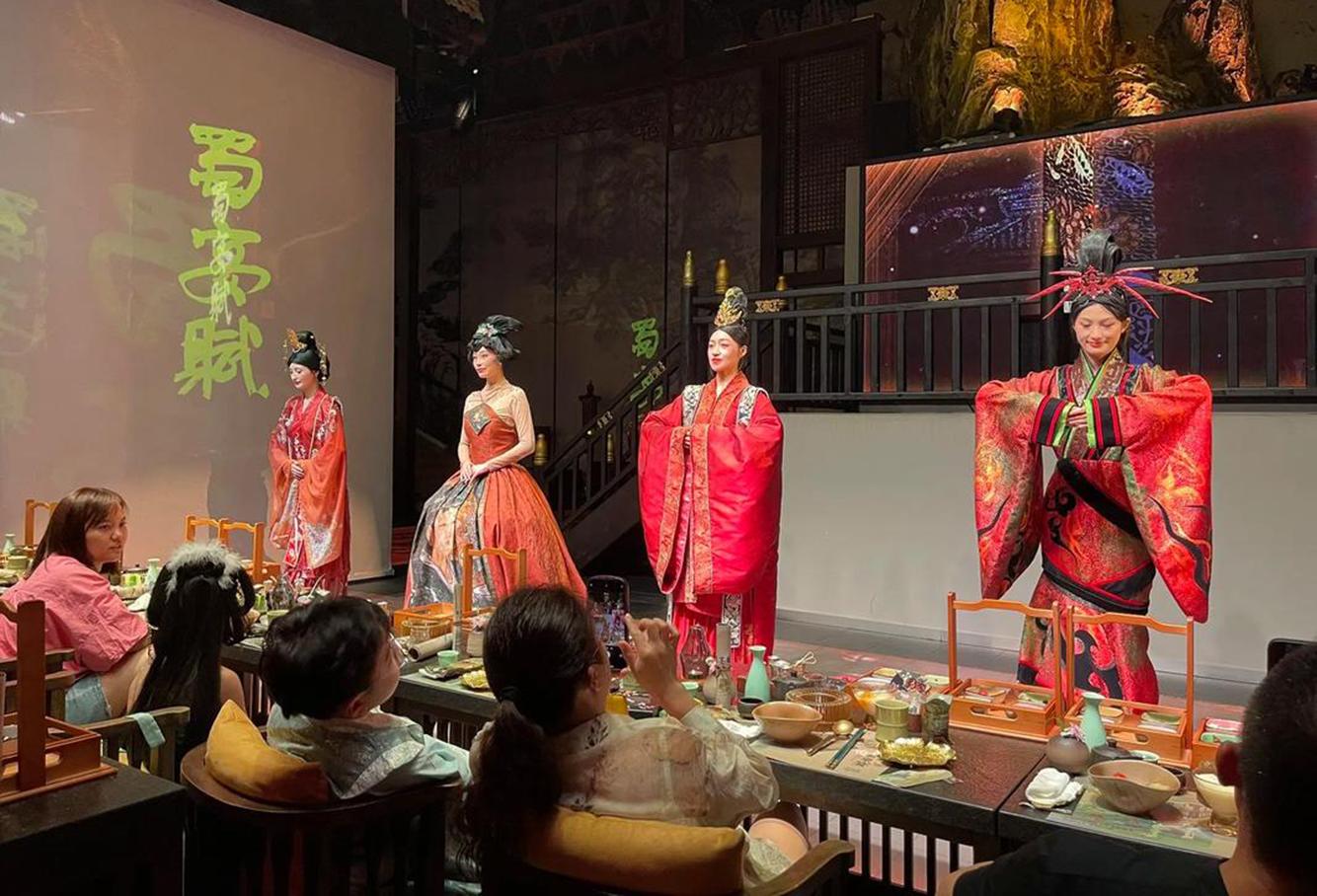 Shanghai: Interactive Royal Dynasty Immersive Feast Ticket 2