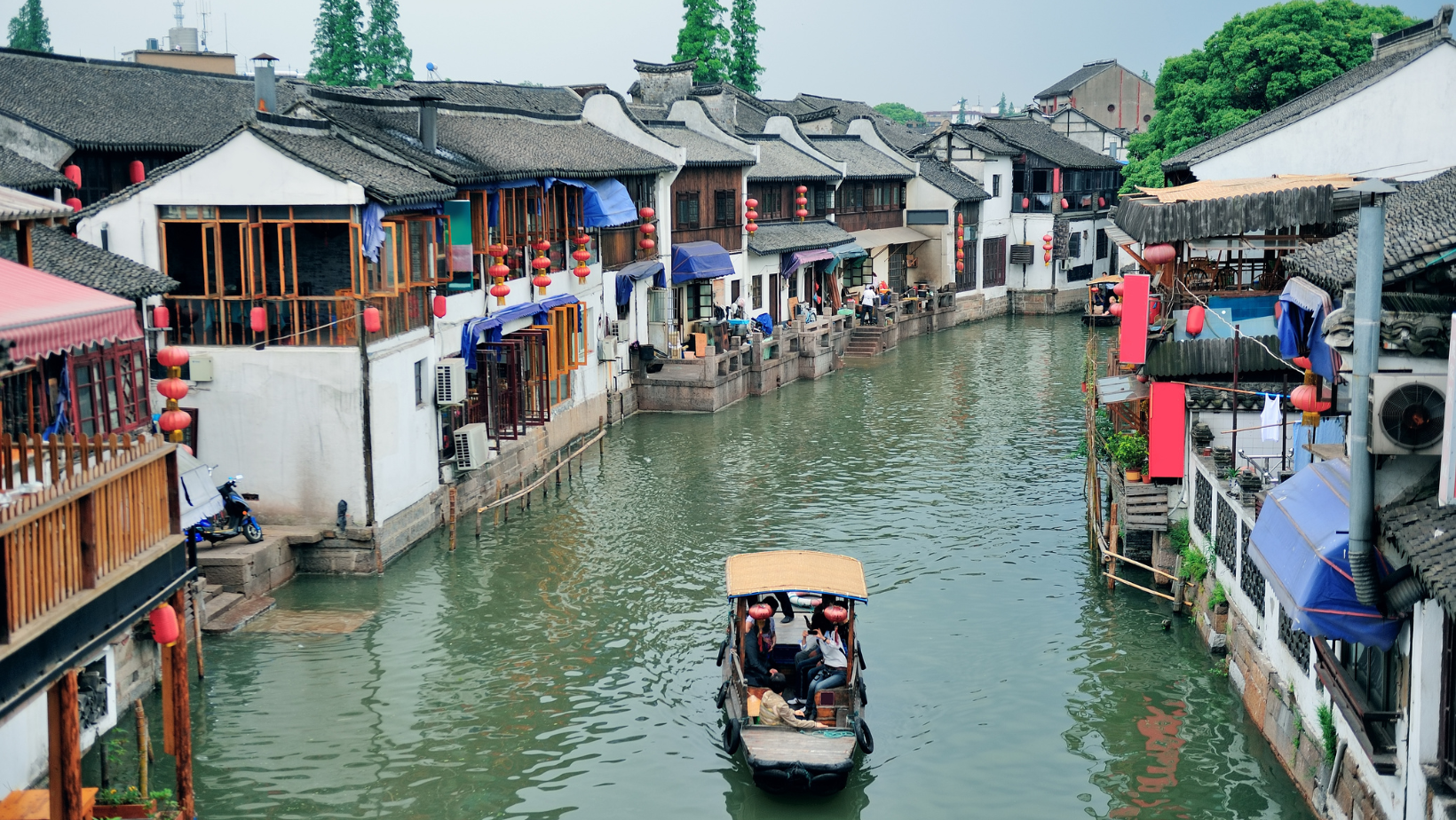 Zhujiajiao & Shanghai:Private Day Tour Water Town to Skyline 3