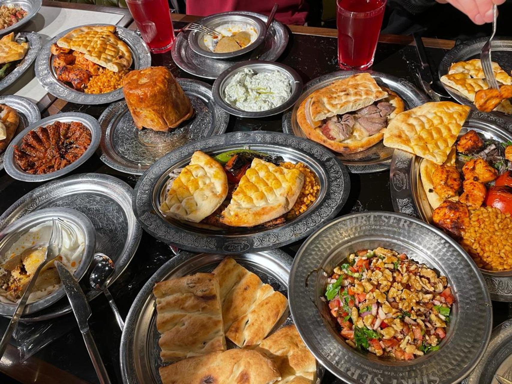 Istanbul: Traditional Turkish Dinner and Dervish Experience 3