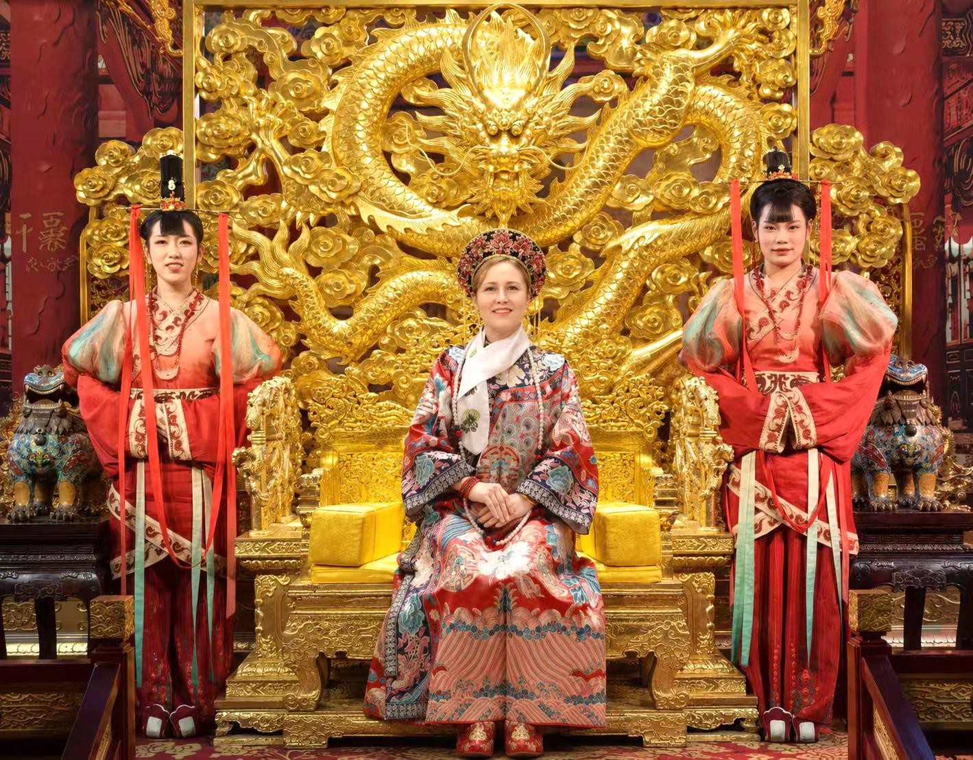 Beijing: Forbidden City Tour & Royal Palace Banquet