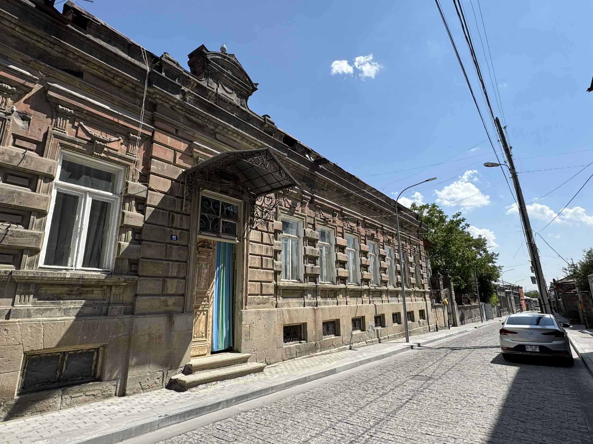 Gyumri: Gurdjieff Tour with Childhood Home and Cemetery 3