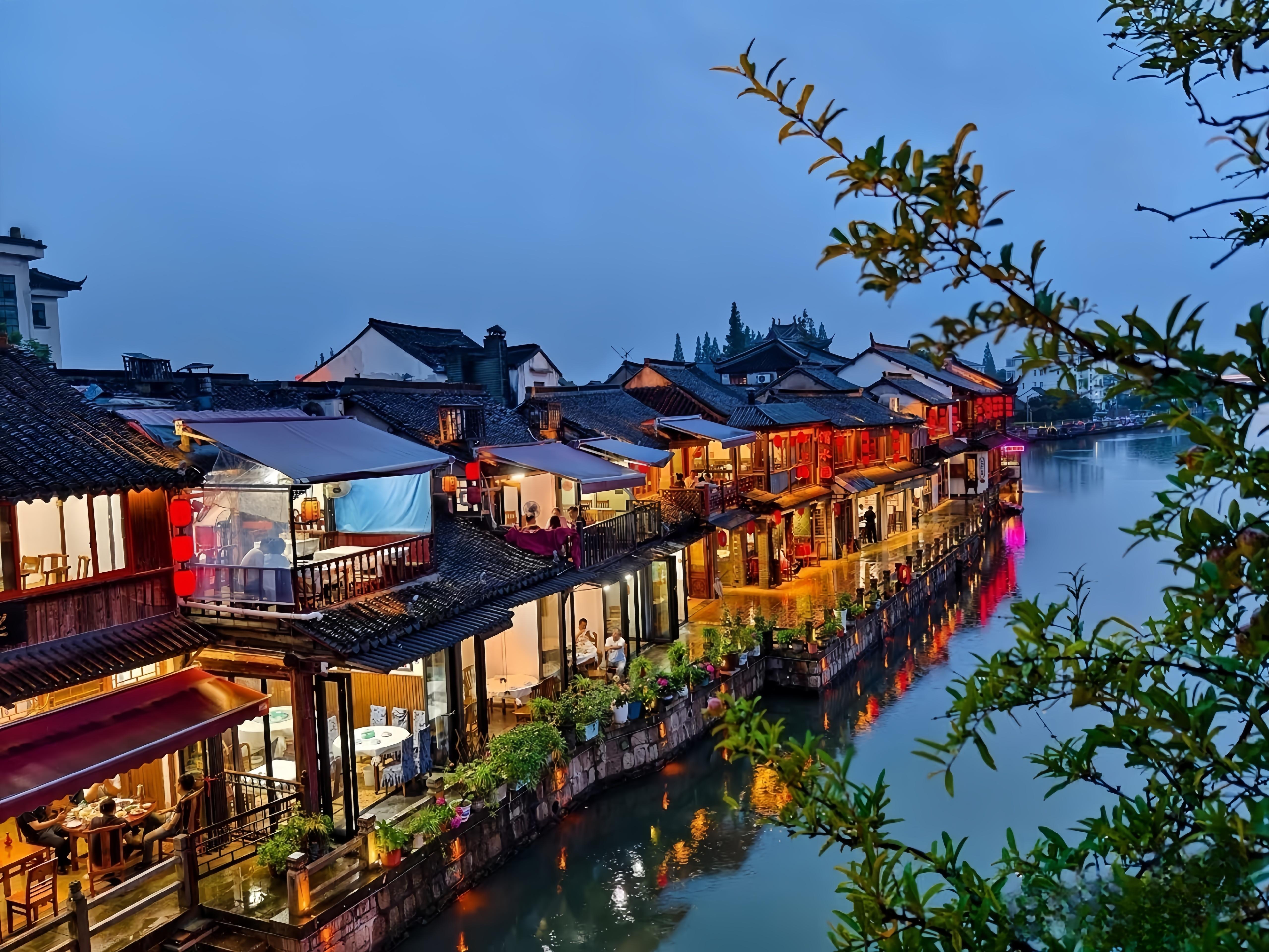 A Scenic Boat Tour, Classical Garden Walk of Zhujiajiao