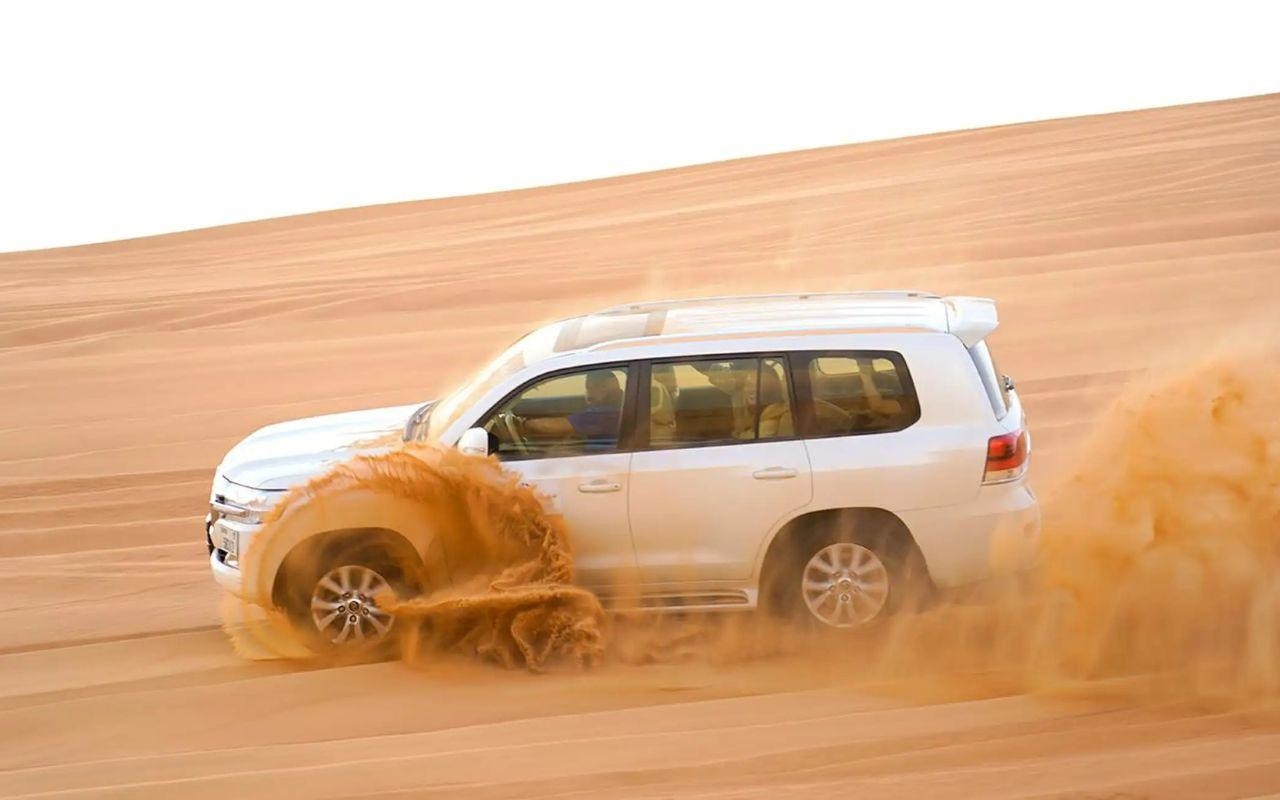Doha: Guided Sunrise, Sunset or Overnight Desert Safari Tour 3